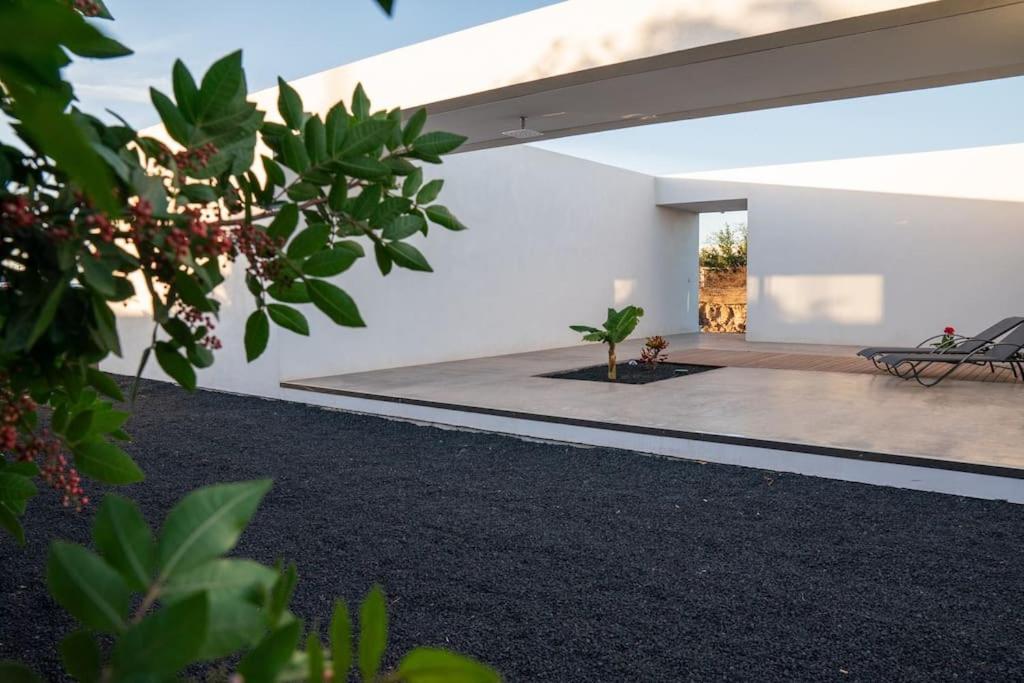 Lajares Ten Vulcans villa