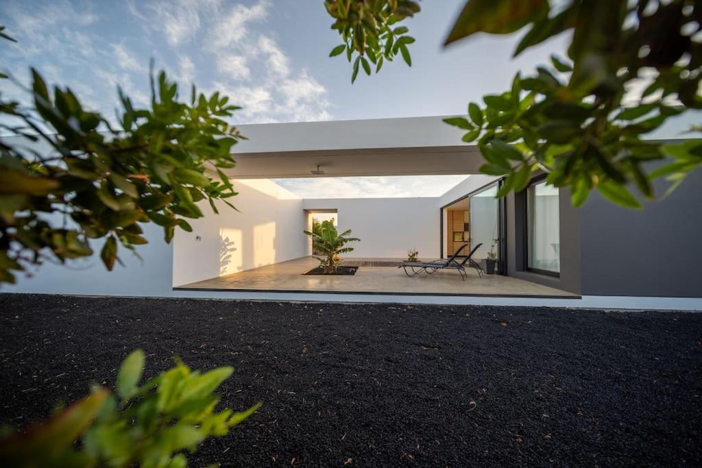 Lajares Ten Vulcans villa