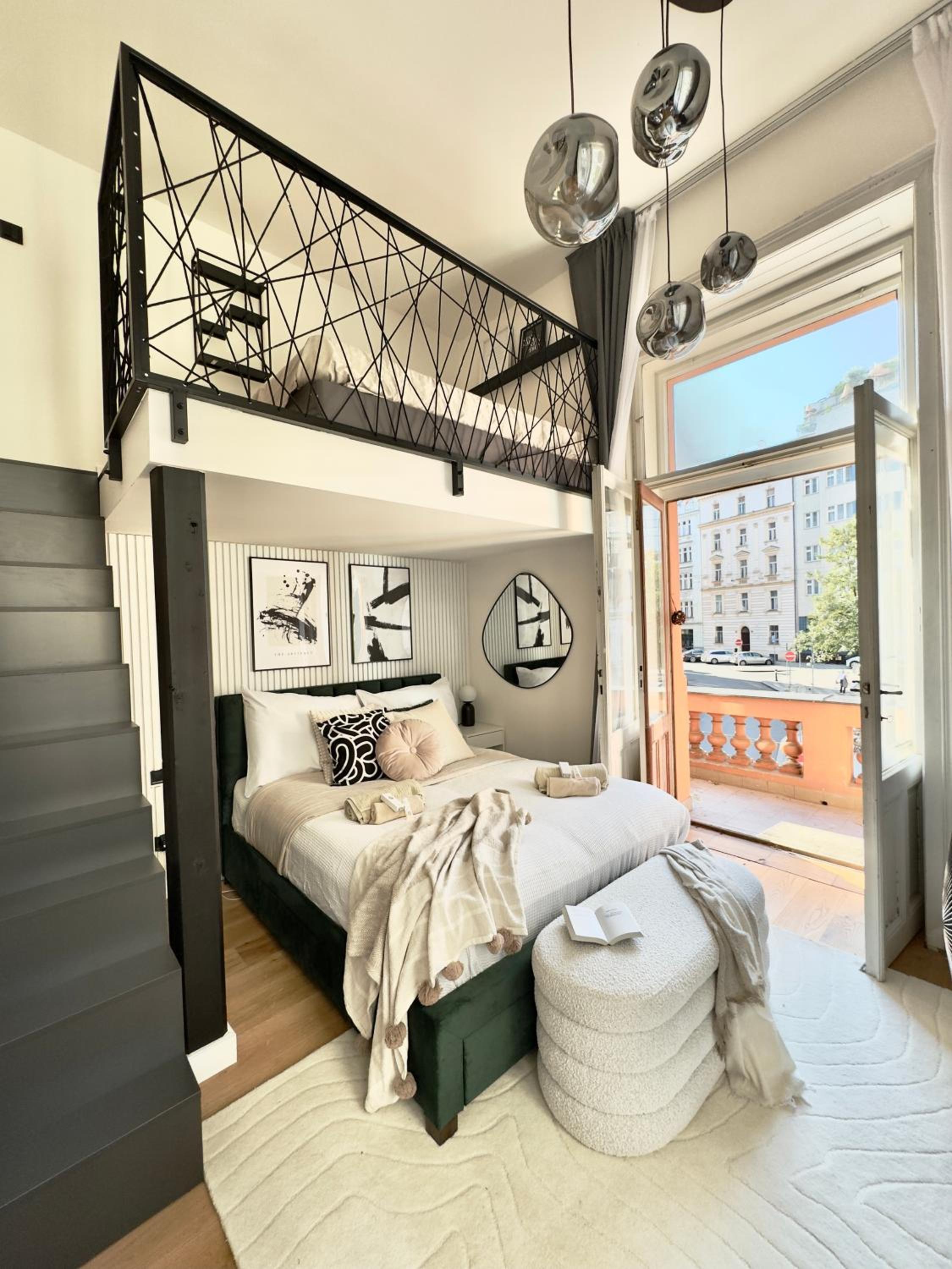 Rentero Modern High Ceiling Loft with Terrace Apartment, Prague