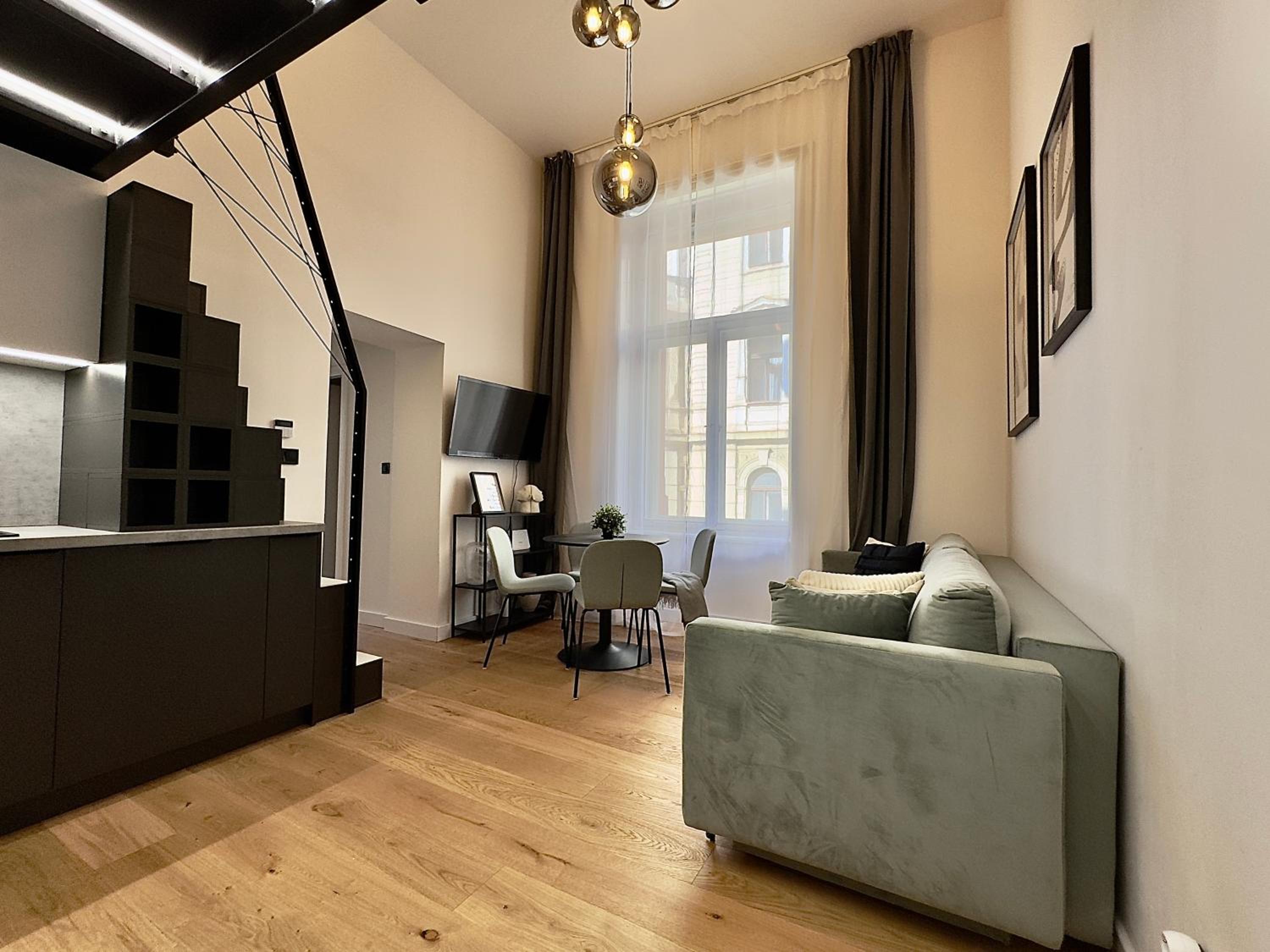 Rentero Modern High Ceiling Loft with Terrace Apartment, Prague
