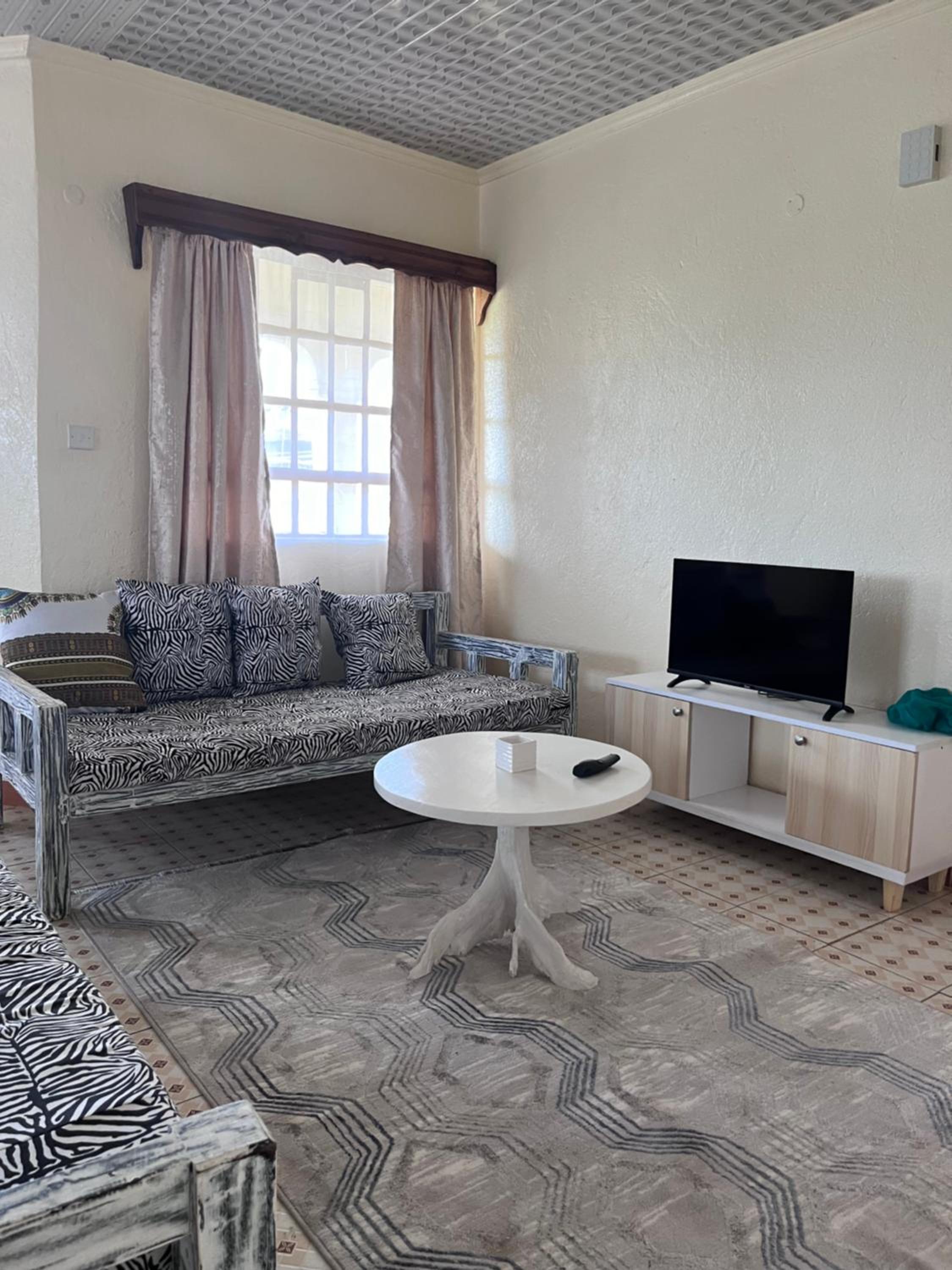 Nollas Shared Apartment view 5