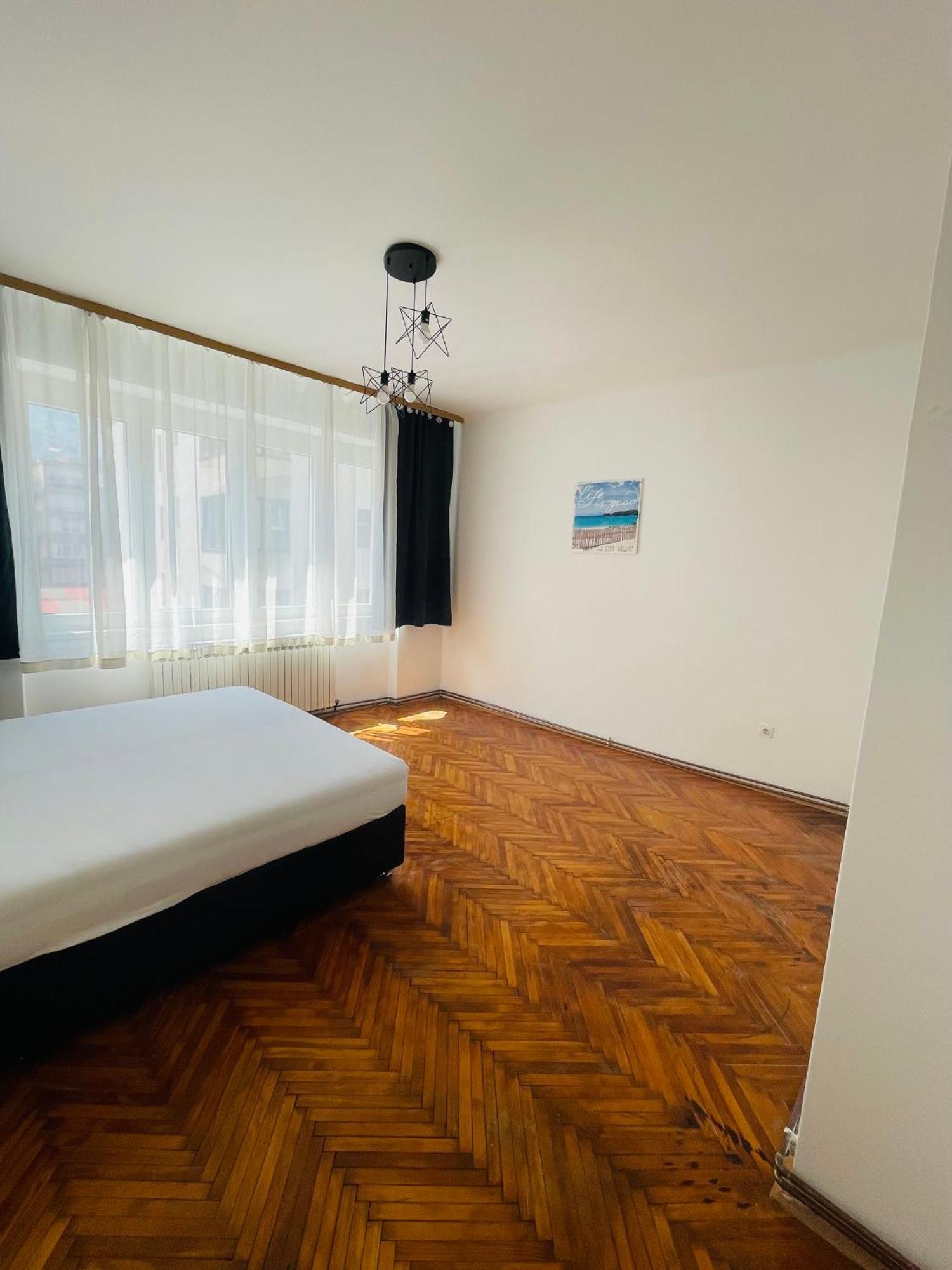 Retro Style Apartment