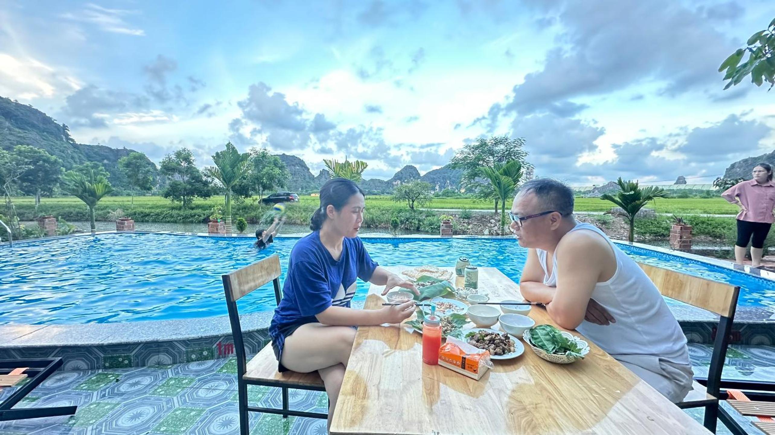 Tam Coc Moutainside Homestay view 4