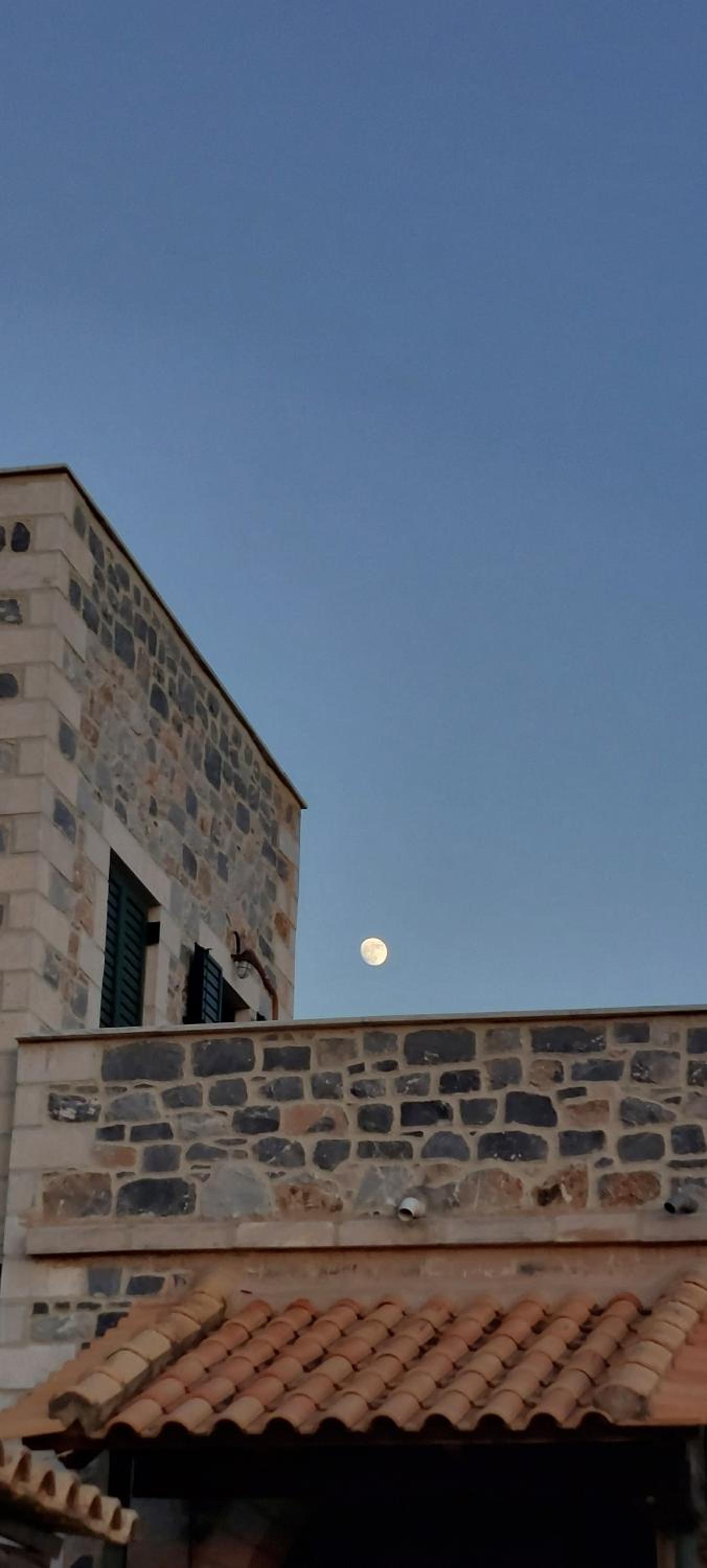 Refoulo Tower