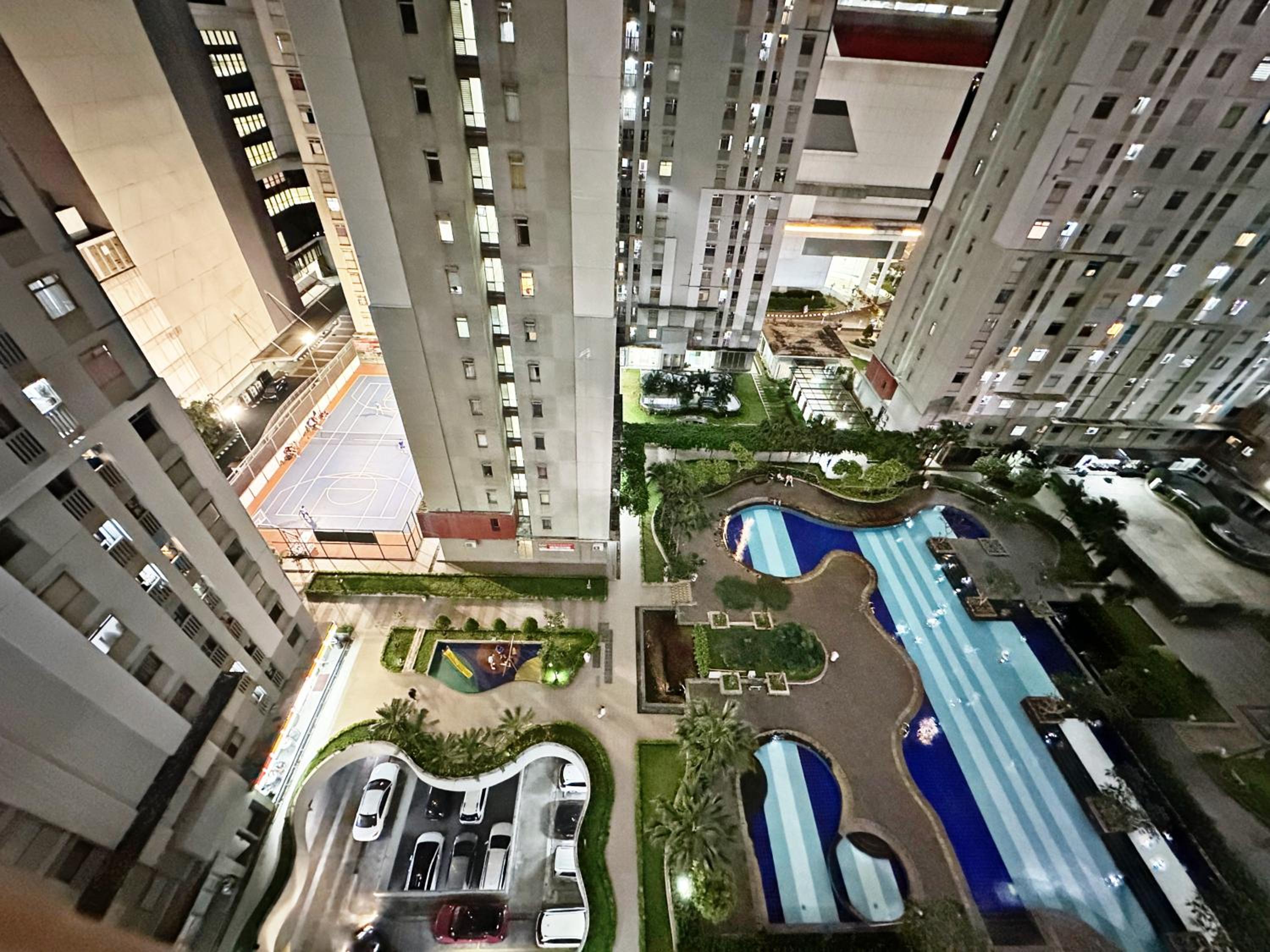 Cozy Studio Work From Home at Apt Greenbay Pluit Baywalk Tower C