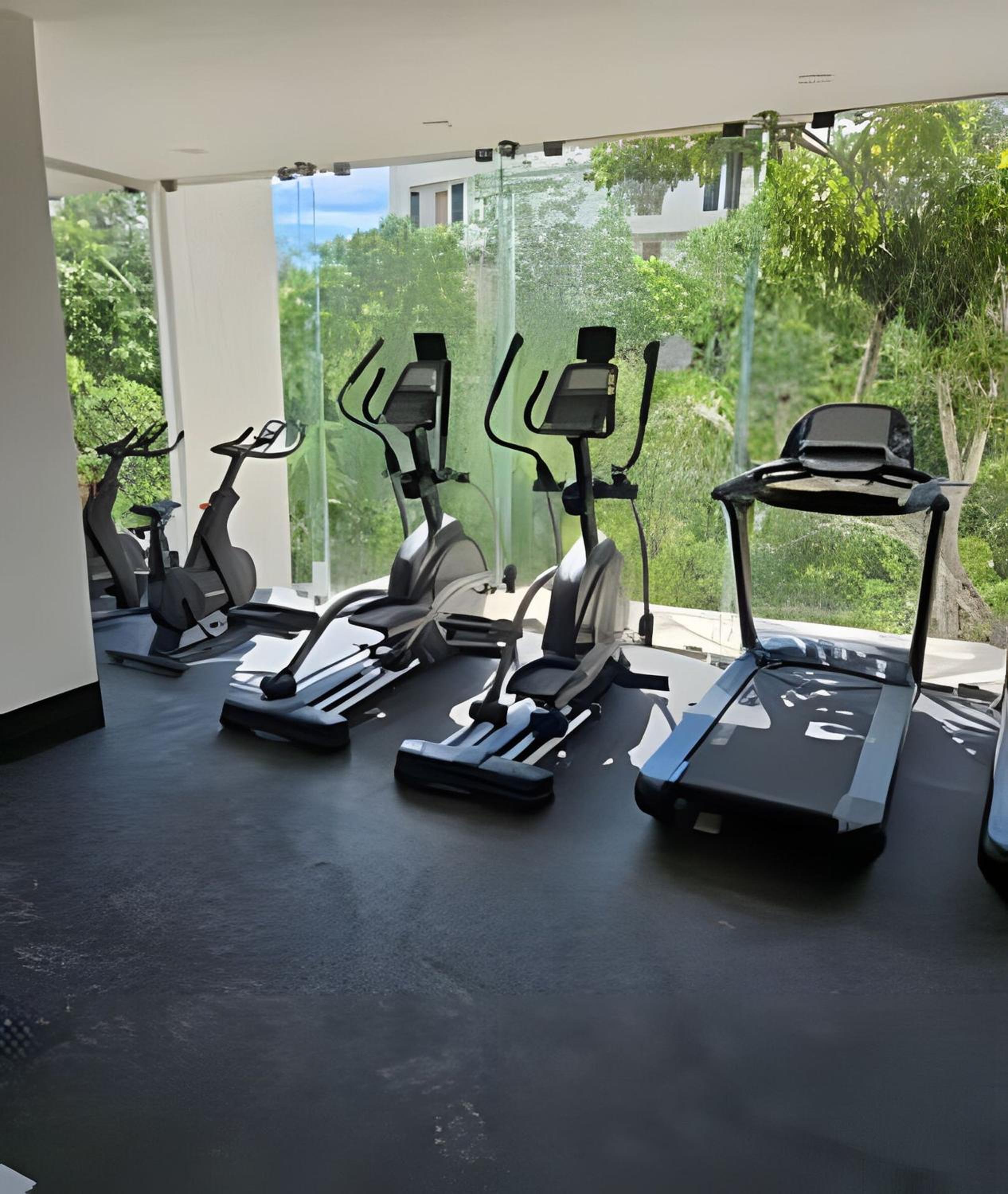 Caribbean Escape Pool/Gym