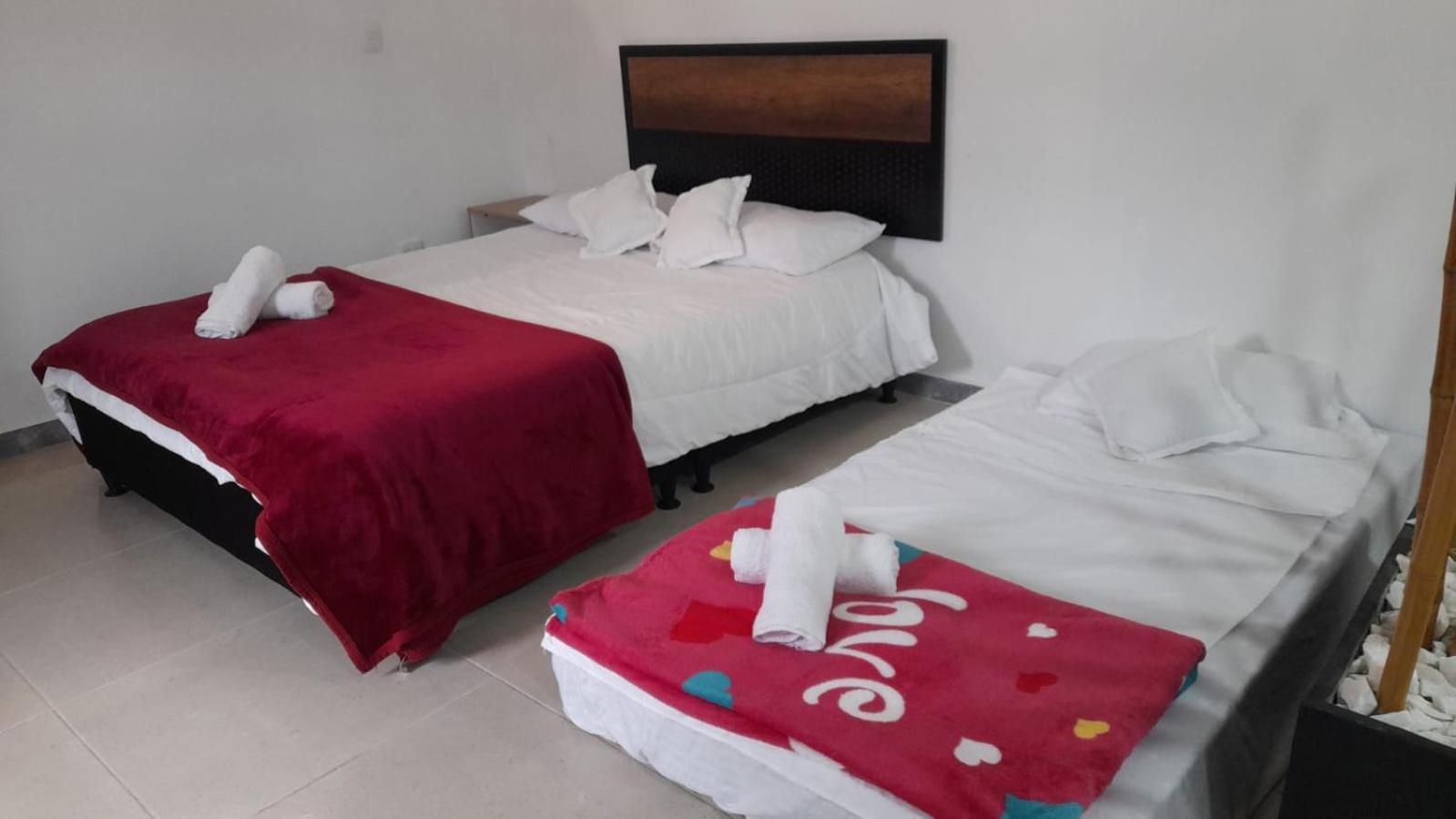 apartaestudios las astromelias Armenia