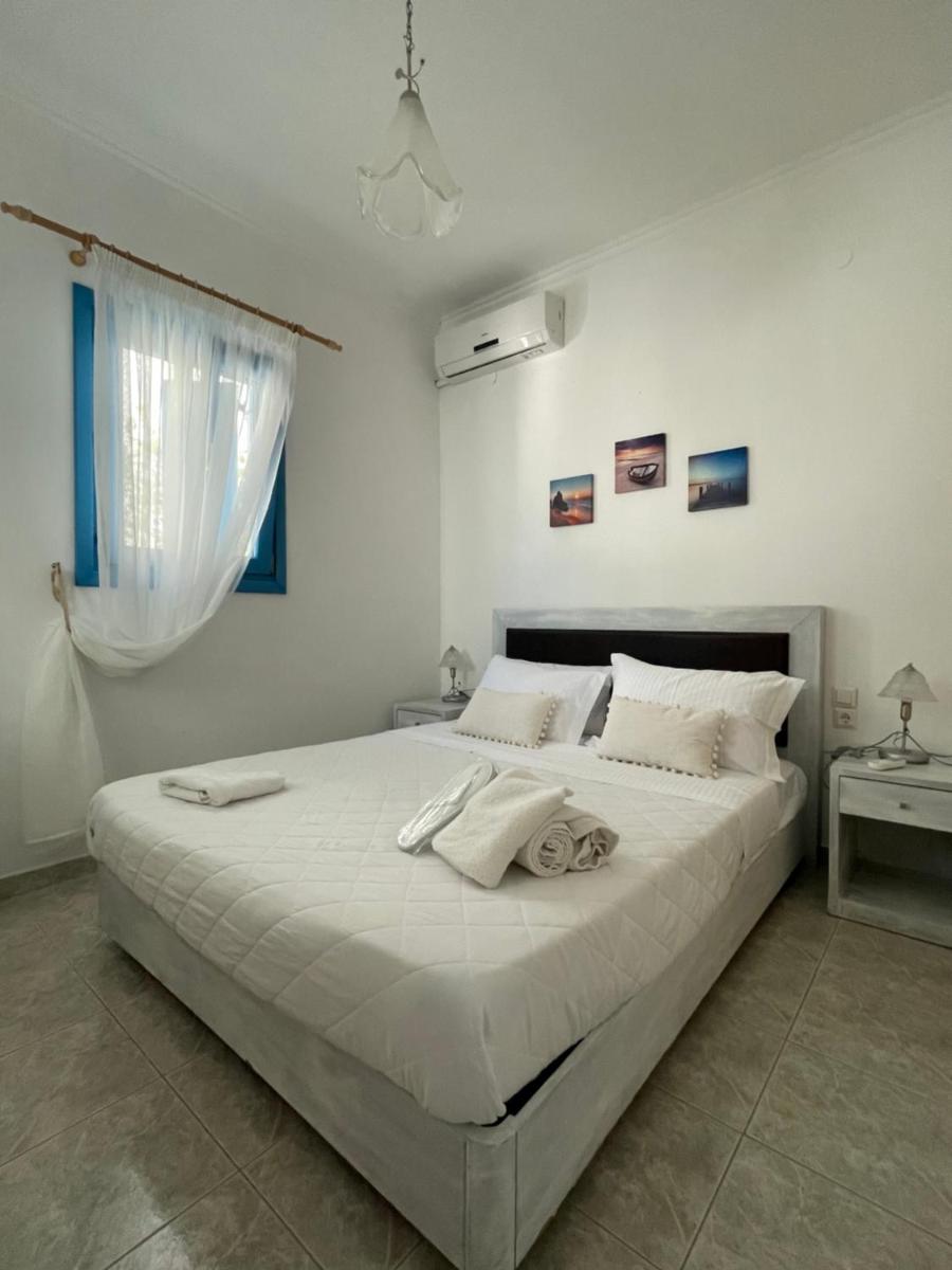 Moustakas Beach Apartments