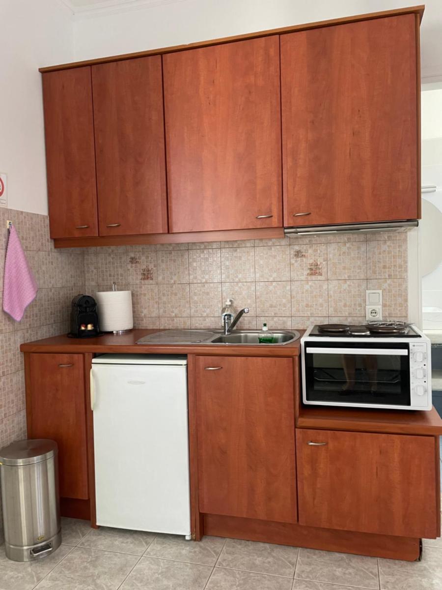 Moustakas Beach Apartments