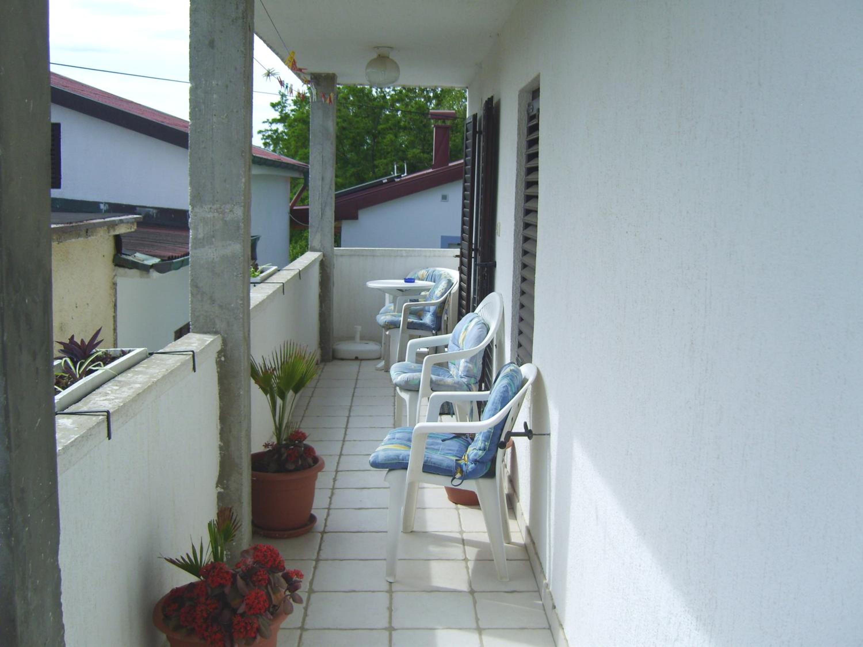 Apartments Jug view 3