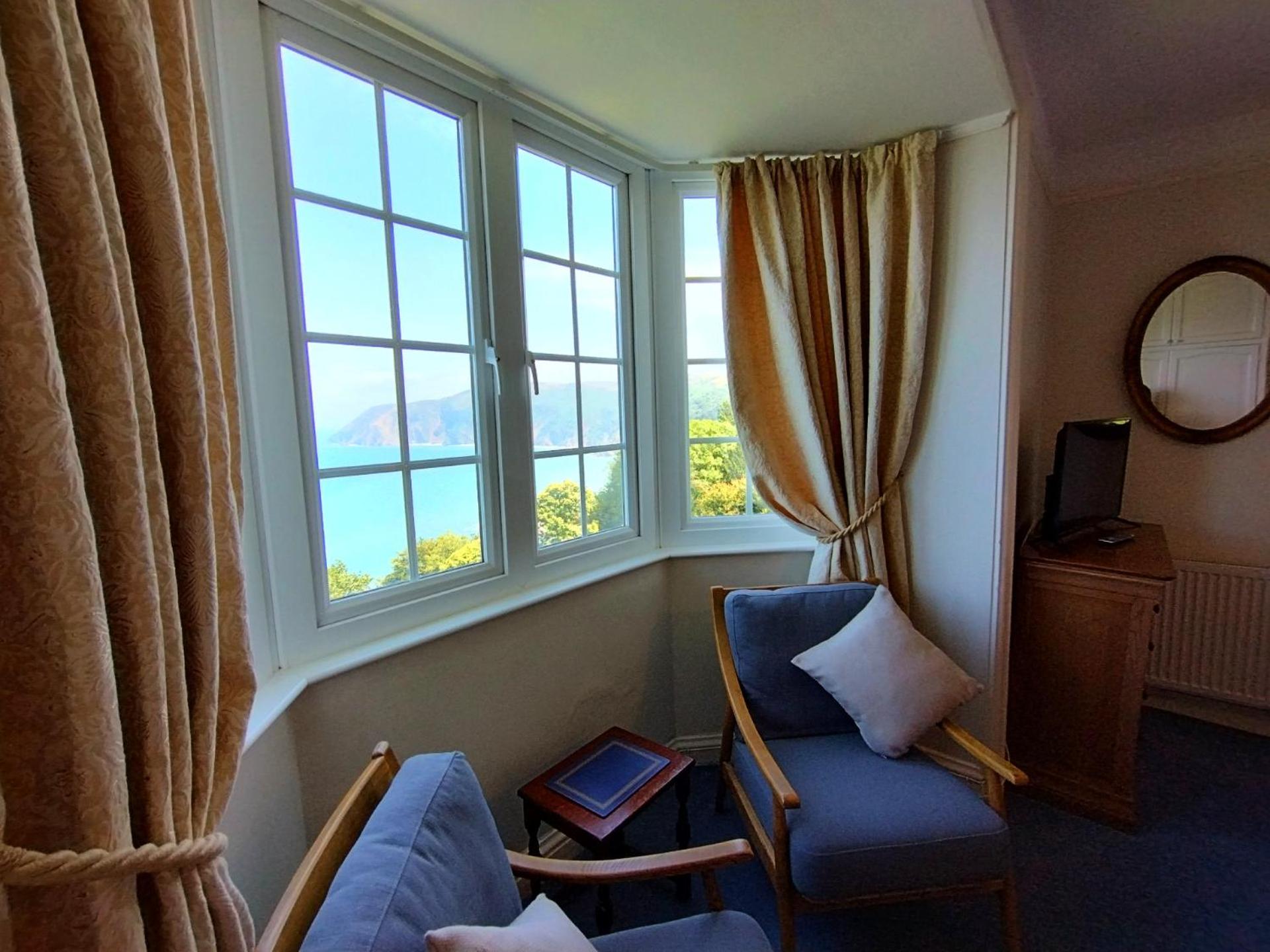 Lynton Vacations - Chough's Nest Hotel - Property Image 41