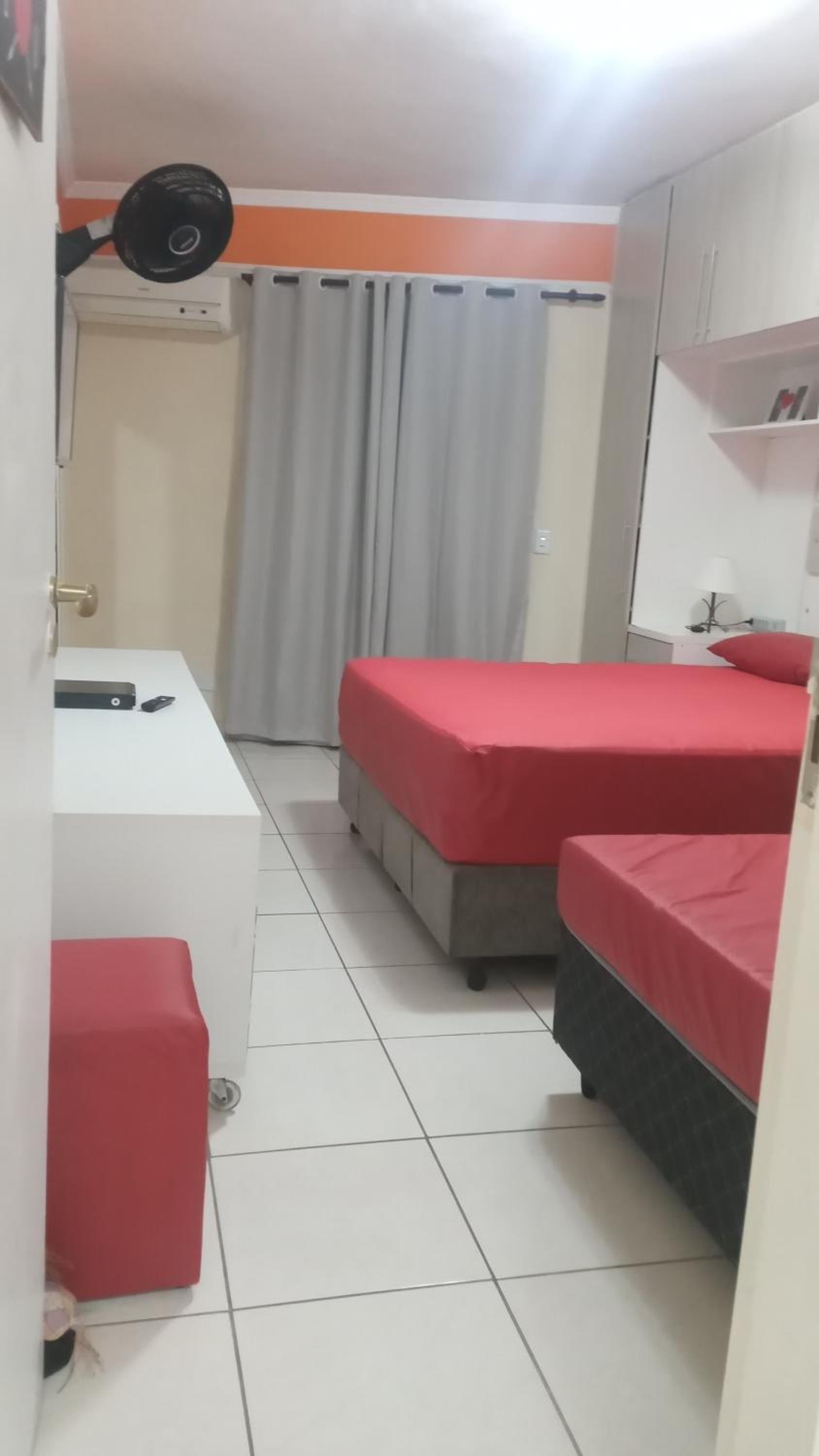 DISPONIVEL NATAL E REVEILLON 2026 - Belíssima e Aconchegante Casa com Piscina e Aquecimento Solar o Ano Todo GRATUITO, Perto da Praia