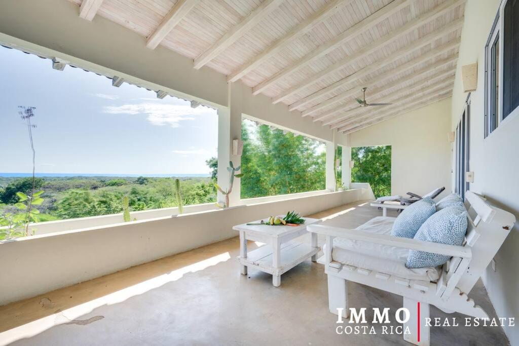 Casa ROMEO BREATHTAKING OCEAN VIEW and pool