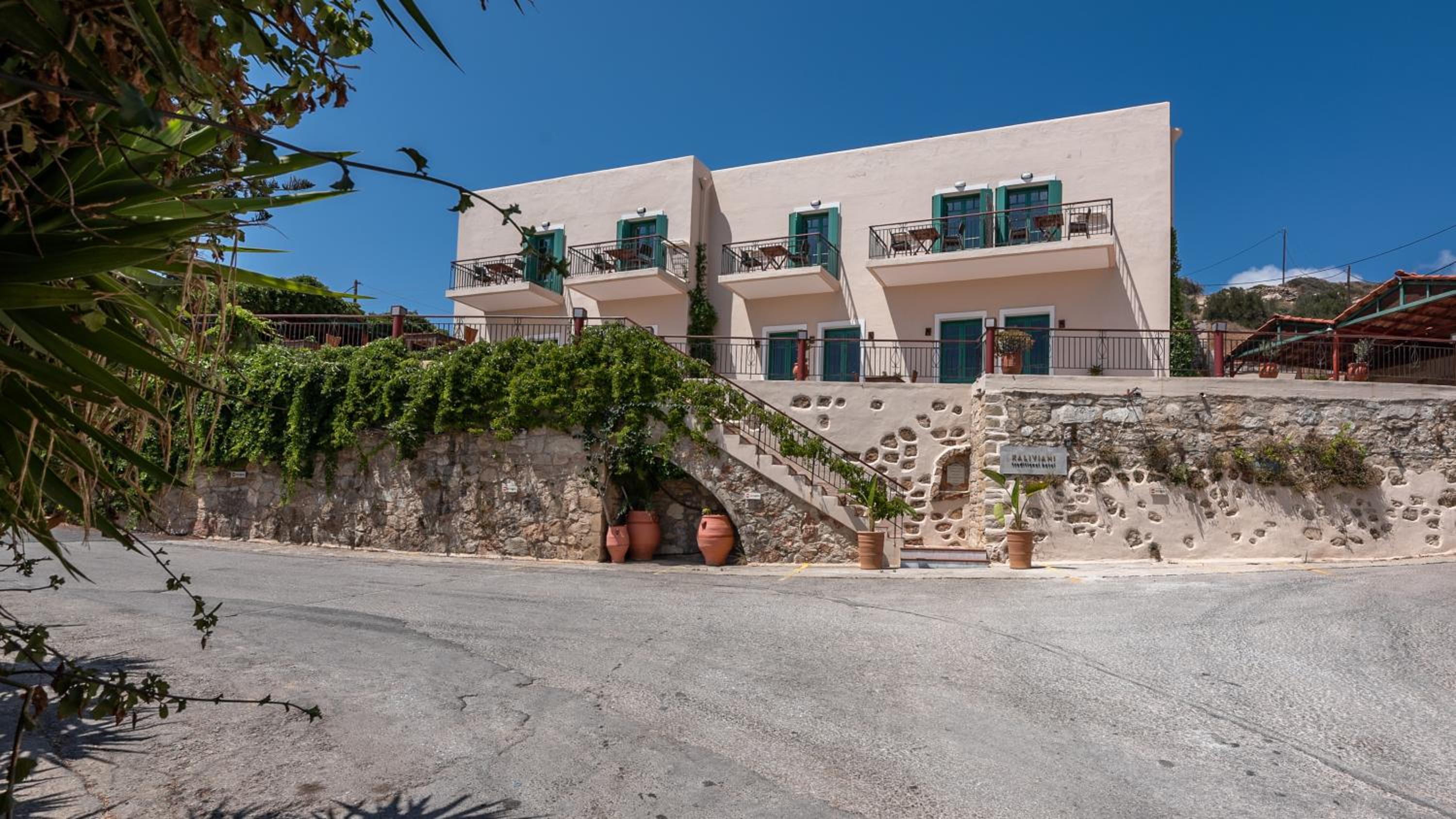 Kaliviani Traditional Hotel