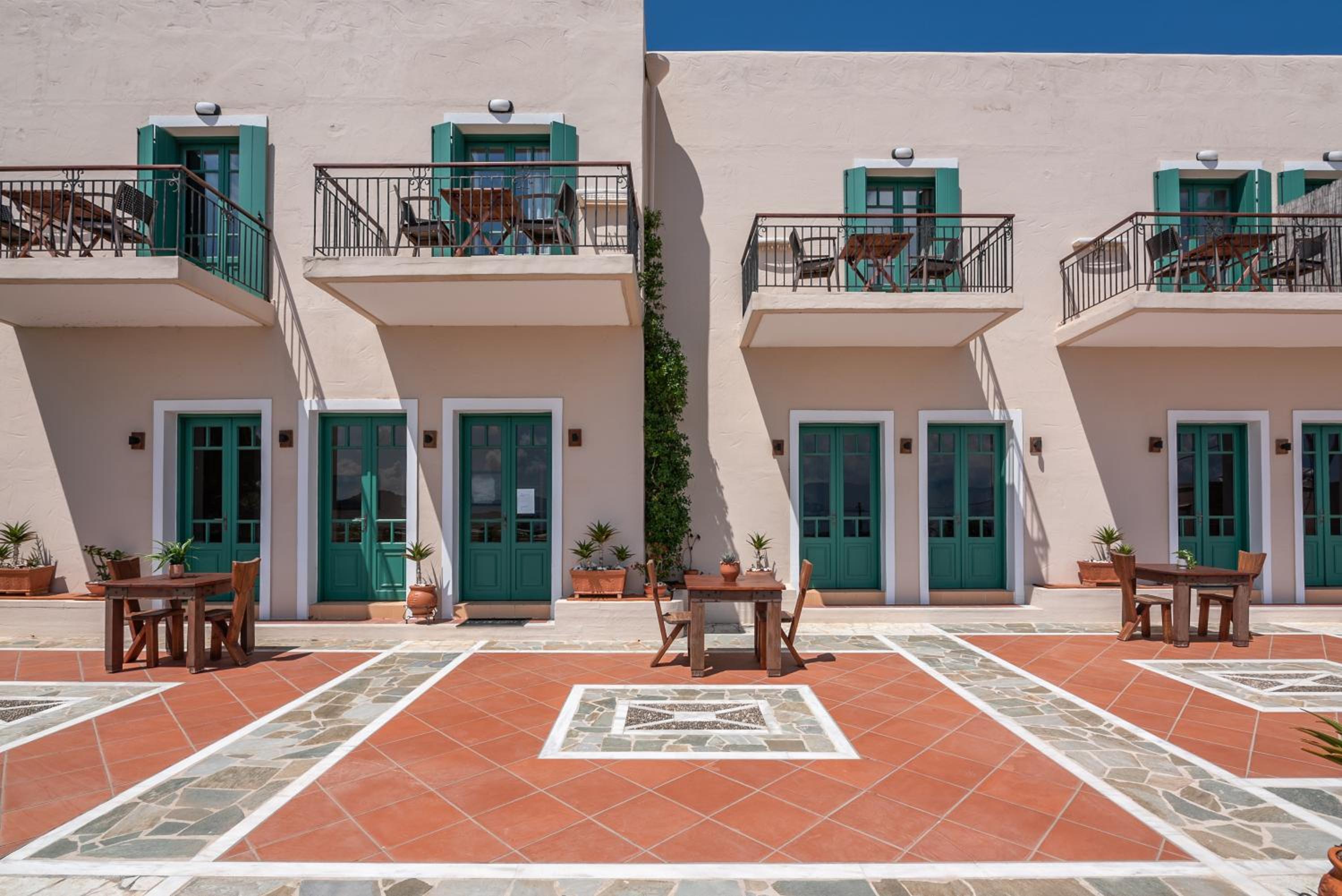 Kaliviani Traditional Hotel