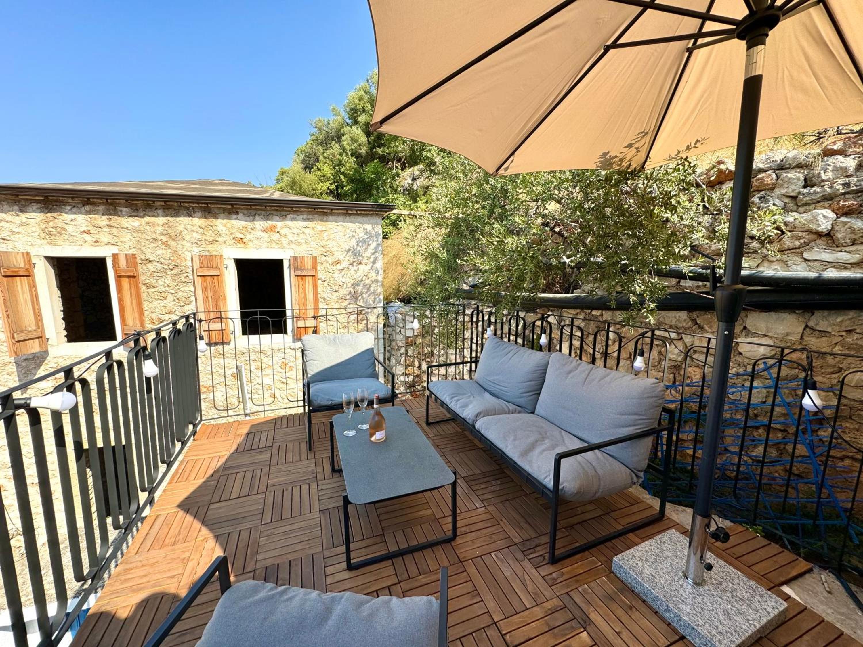 Zens Villa Dhermi Village