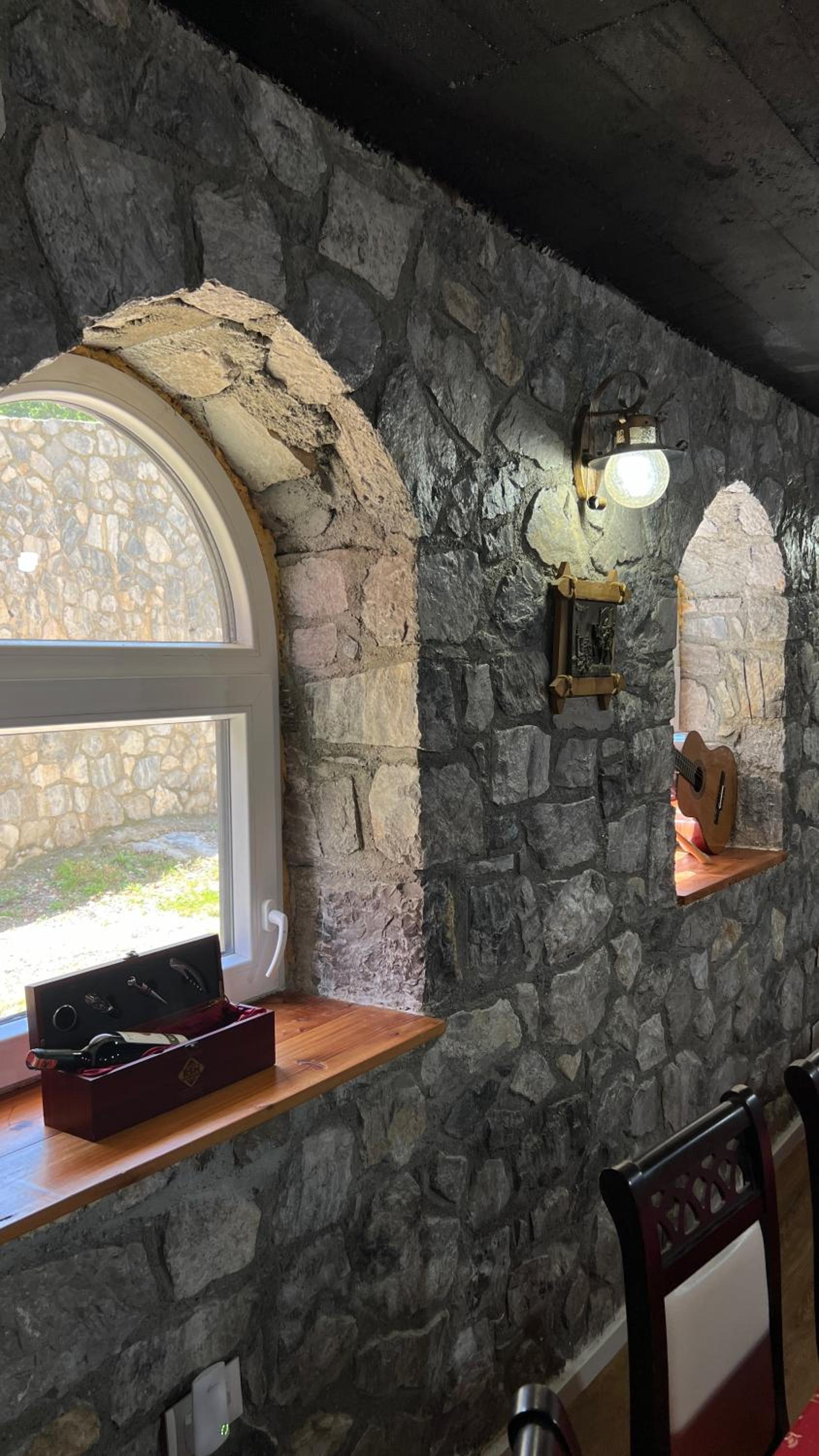 Stonehouse villa