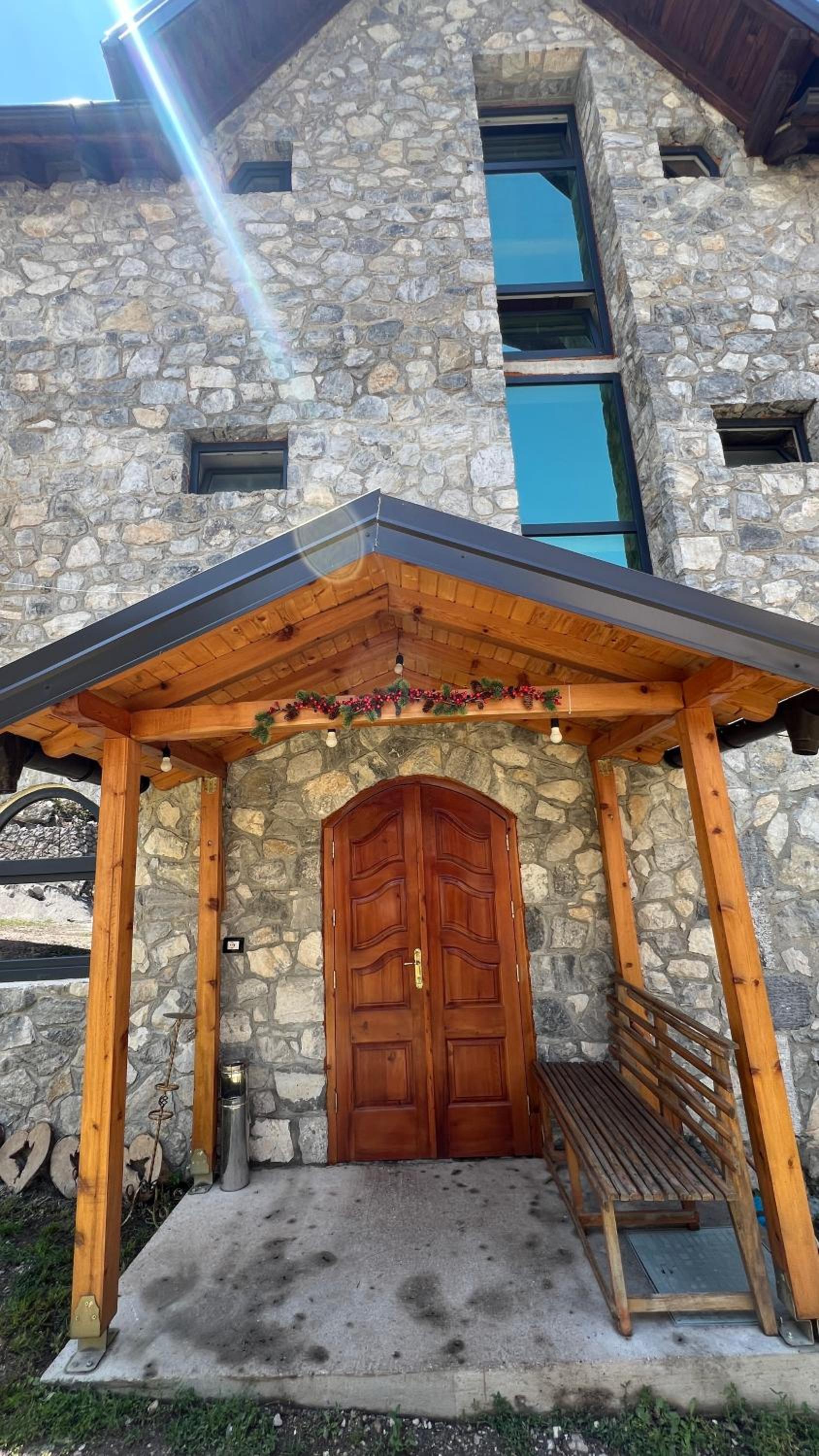 Stonehouse villa