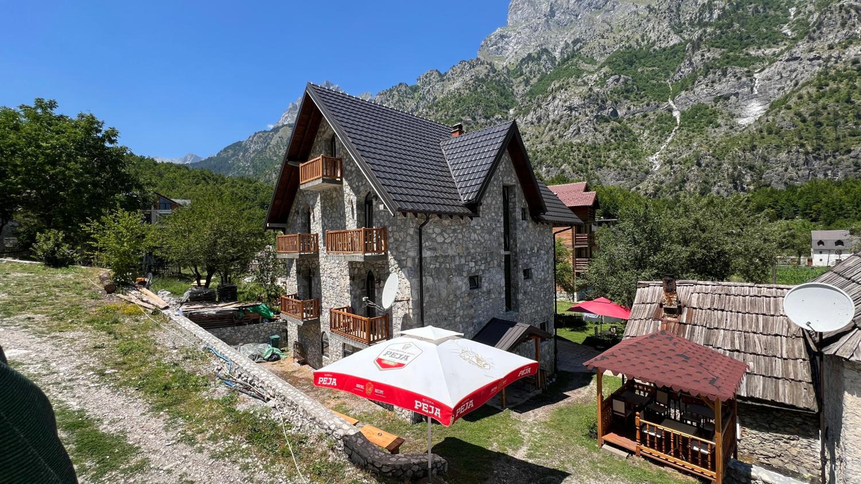 Stonehouse villa
