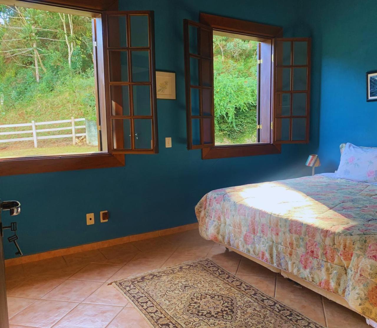 Fazenda super agradável com Natureza - A Casa Que Canta e Encanta
