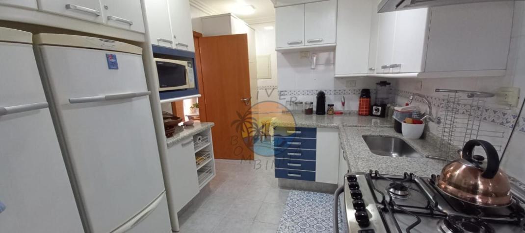 Apartamento Alto Padrão com 5 Quartos Próximo a praia e ao shopping Russi Russi