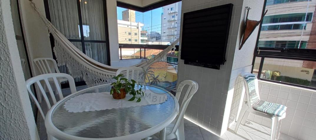 Apartamento Alto Padrão com 5 Quartos Próximo a praia e ao shopping Russi Russi