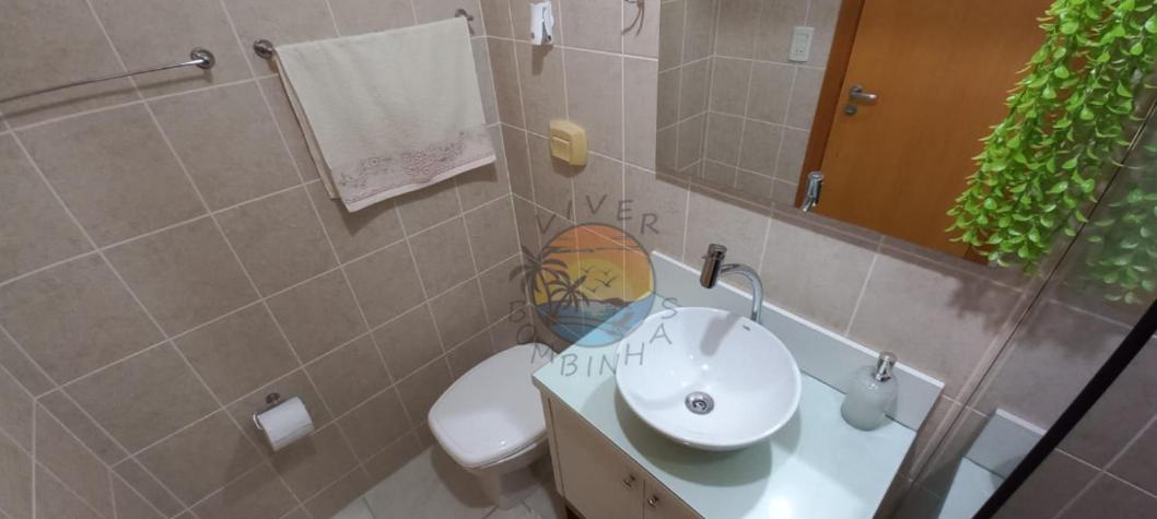 Apartamento Alto Padrão com 5 Quartos Próximo a praia e ao shopping Russi Russi