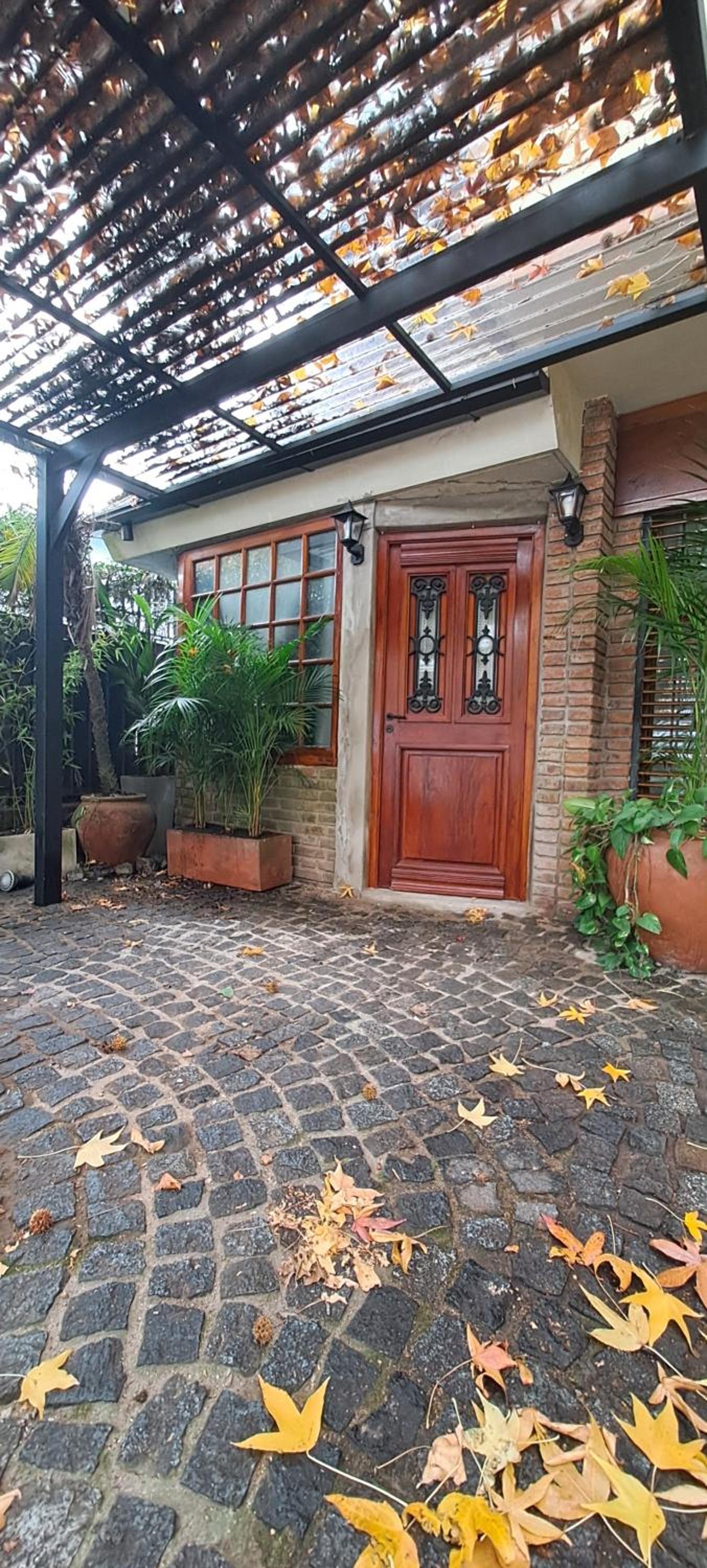 Rivendell Apart Boutique