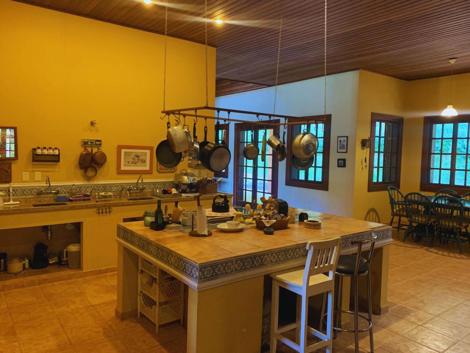 Fazenda super agradável com Natureza - A Casa Que Canta e Encanta