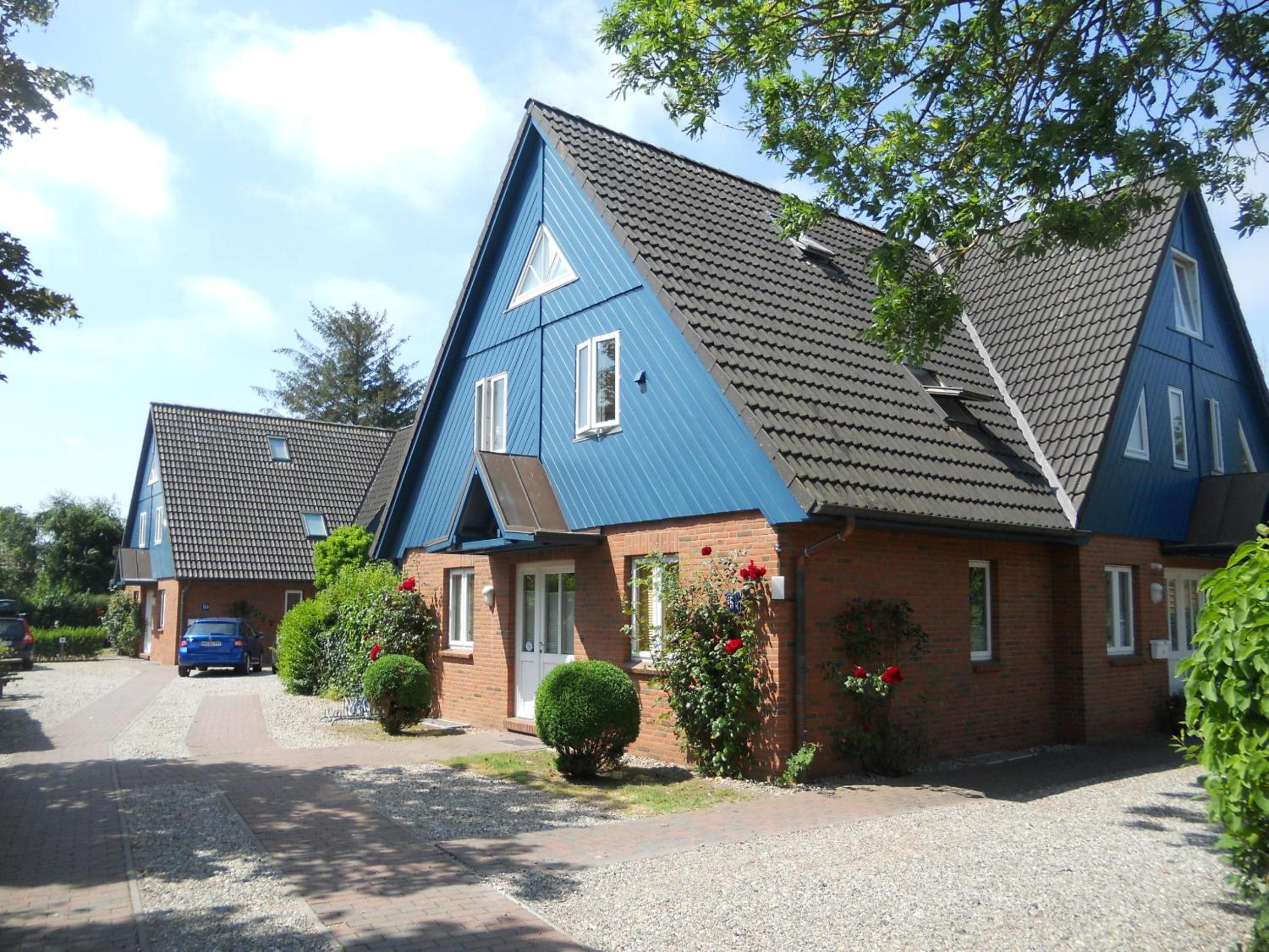 Friesenperle 2, Feldstraße