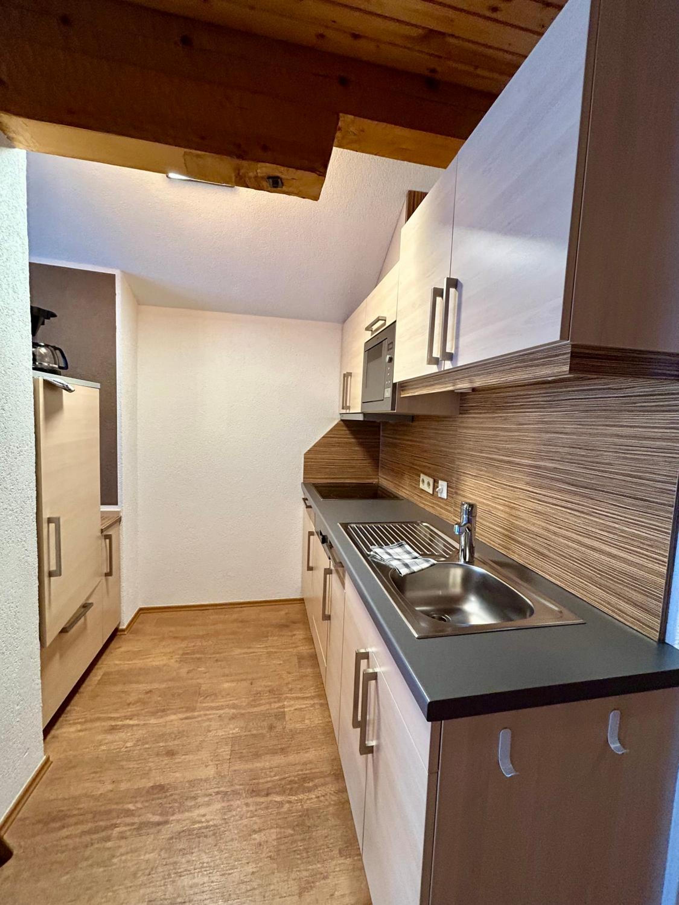 WOLF RETREAT Apartments im Lechtal davor Appartementhaus Michaela