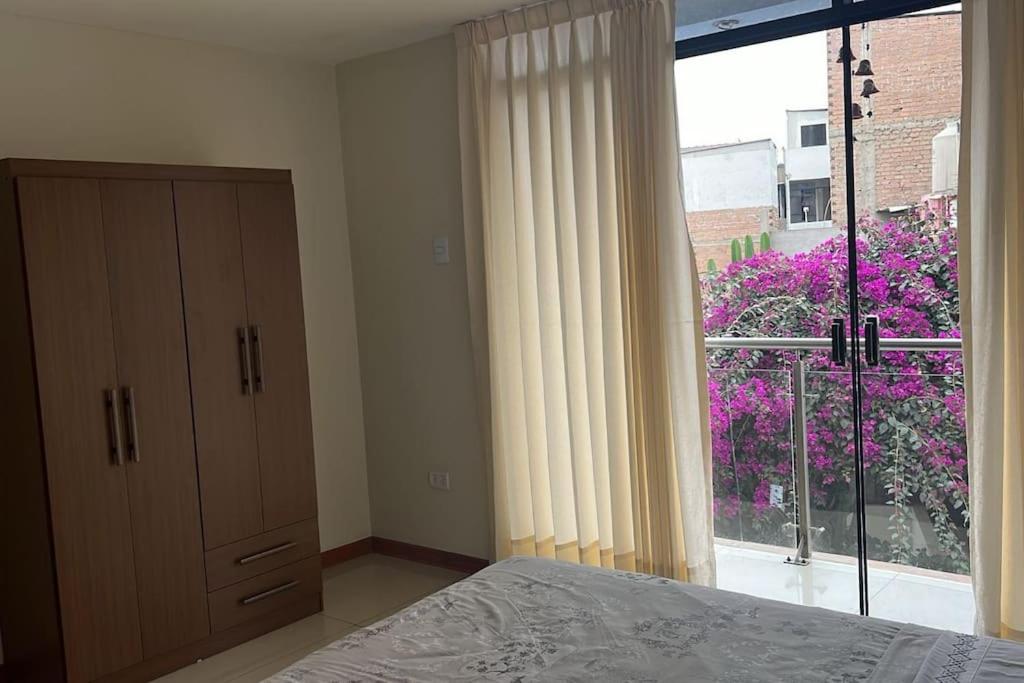 Surco Flat