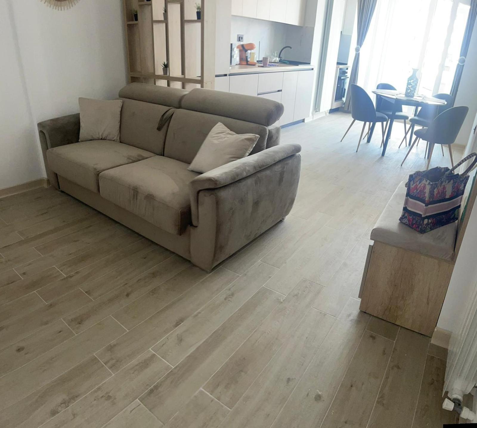 Apartament 2 camere prima linie Allezi Infinity Gold