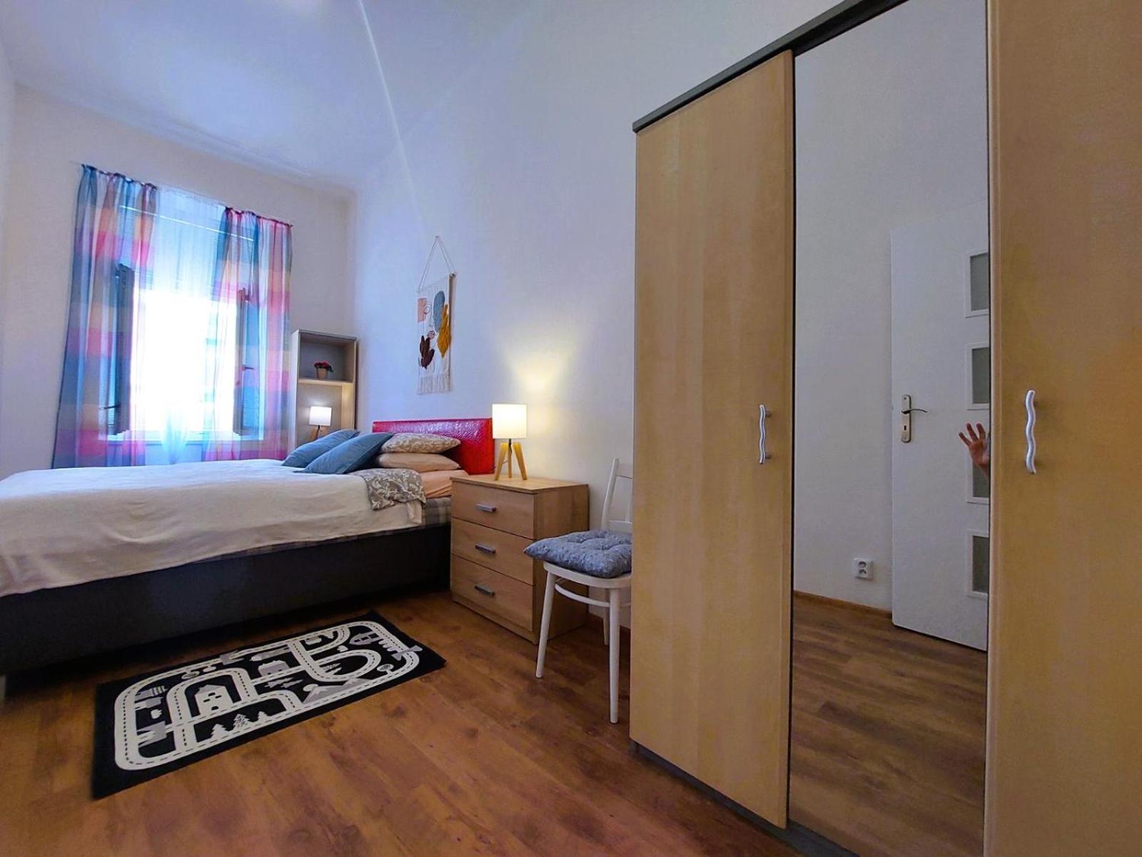 Apartmán ČSA #2# v historickém centru Hradec Králové
