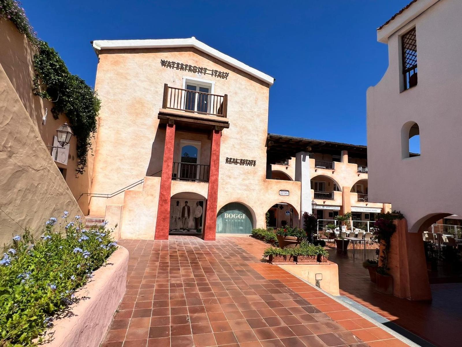 passeggiataportocervo