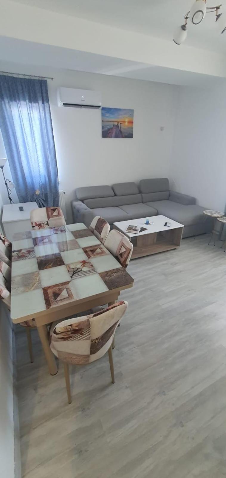 Apolonium Apartment Properties