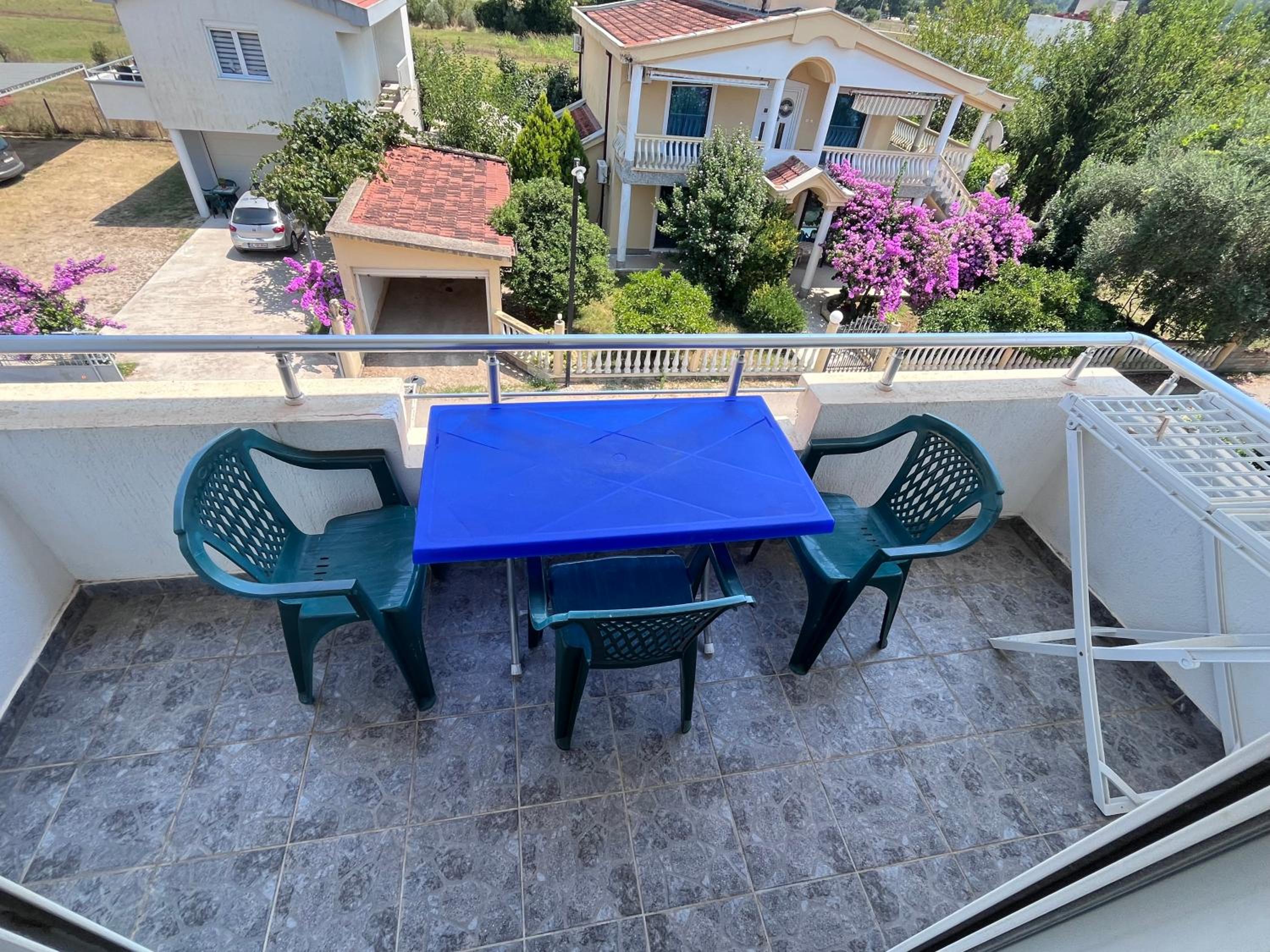 Saraj appartments