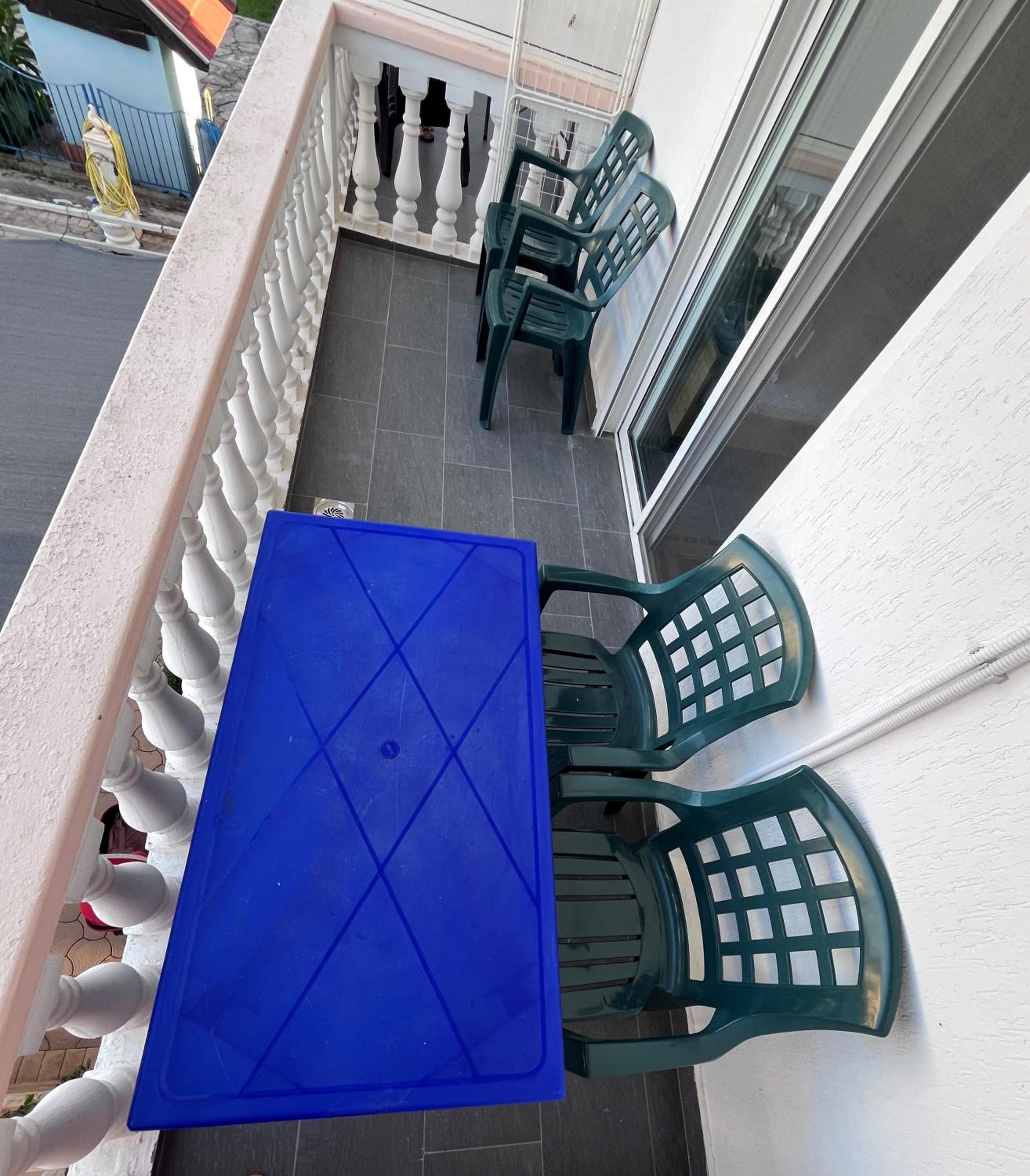 Saraj appartments