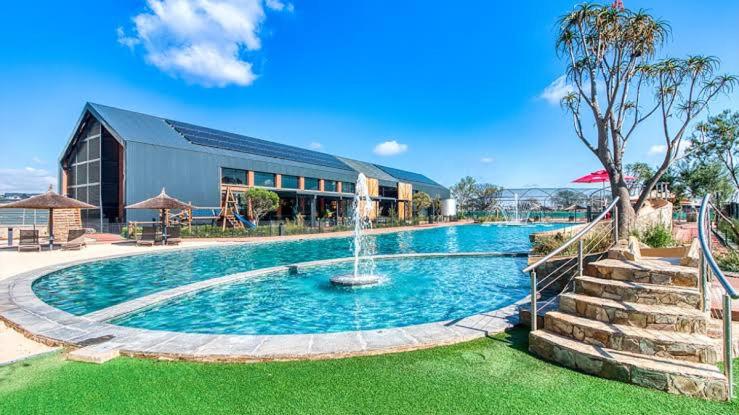 Greencreek Beautifully furnished apartment view 2