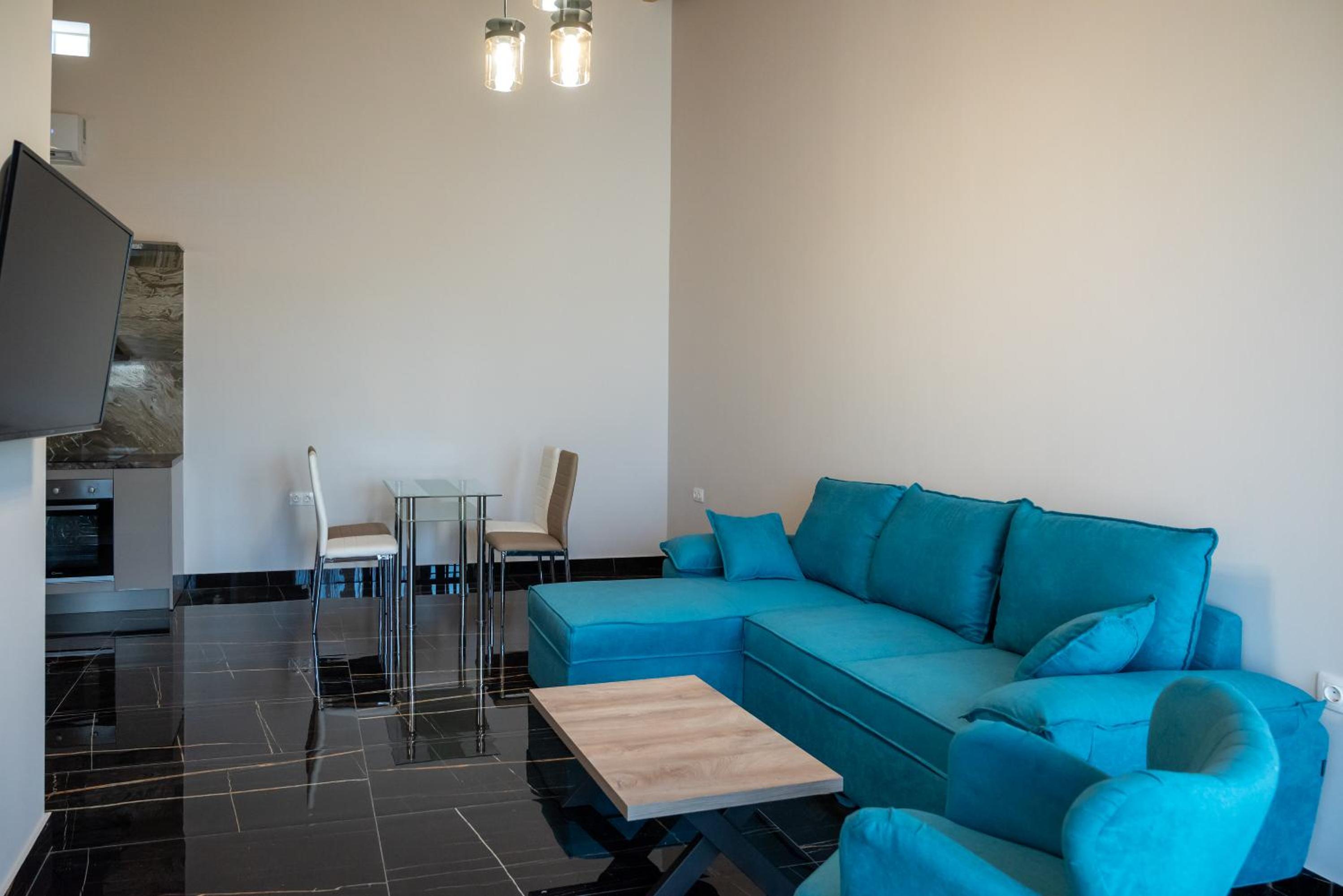 Paradise Apartments Artemida