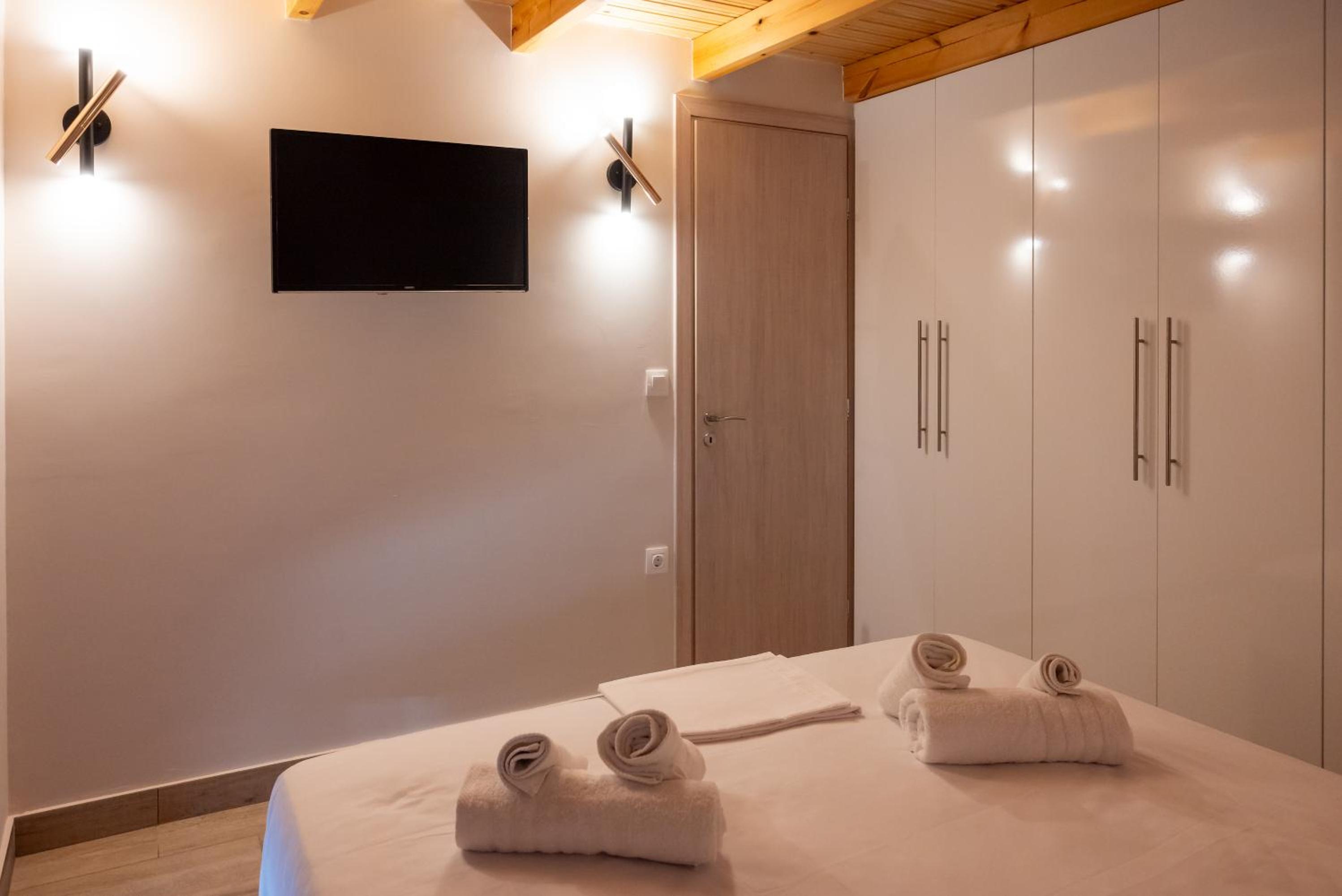 Paradise Apartments Artemida
