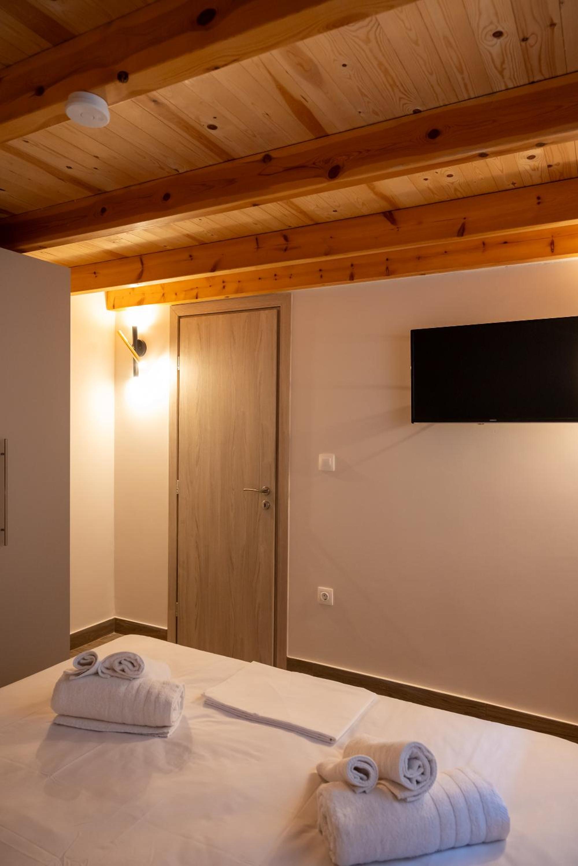 Paradise Apartments Artemida