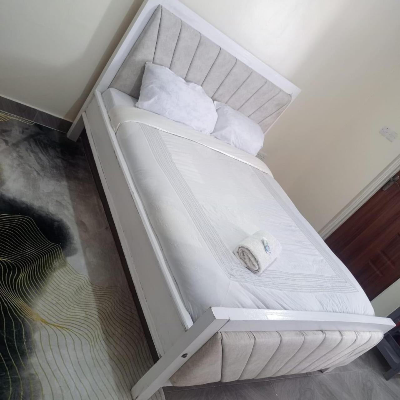 Havens studio apartment view 4