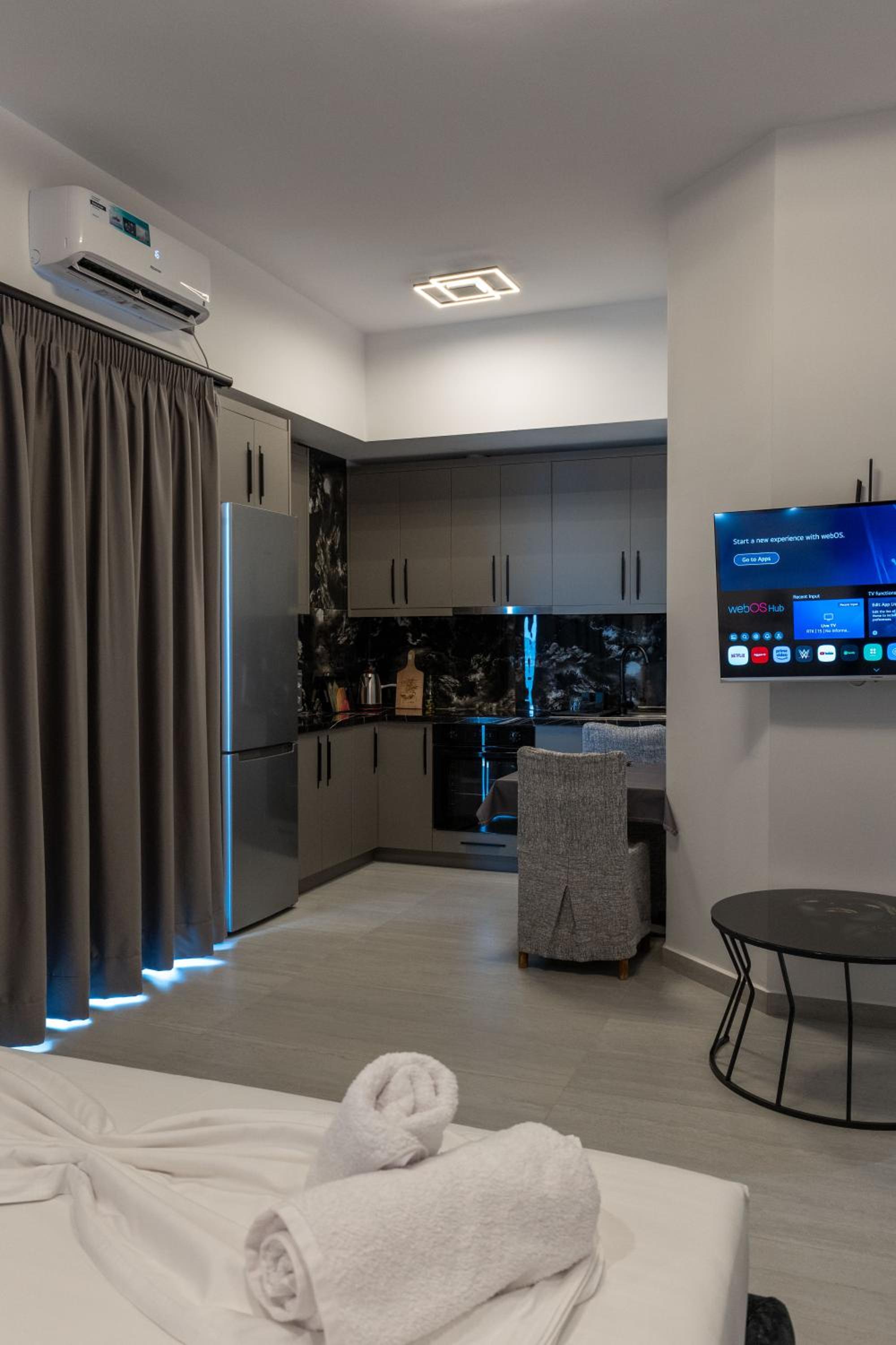 Euphoria Apartments