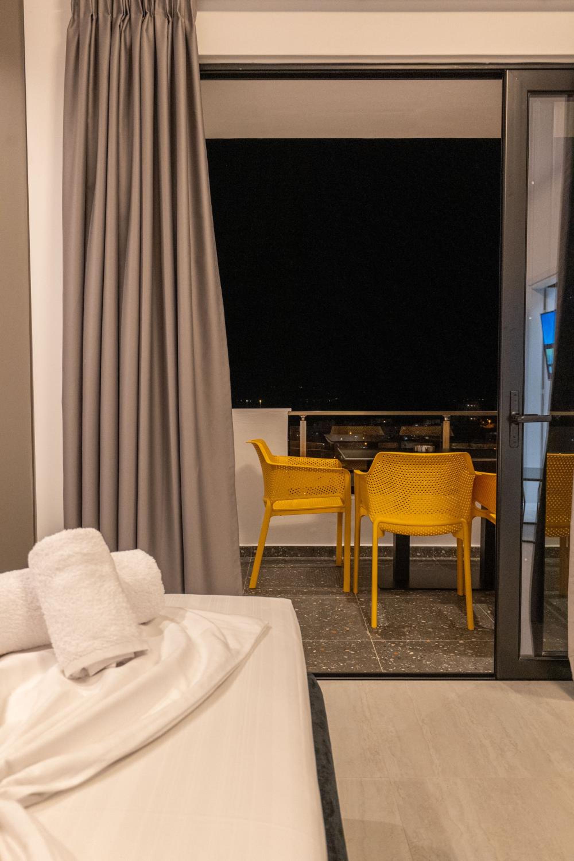 Euphoria Apartments