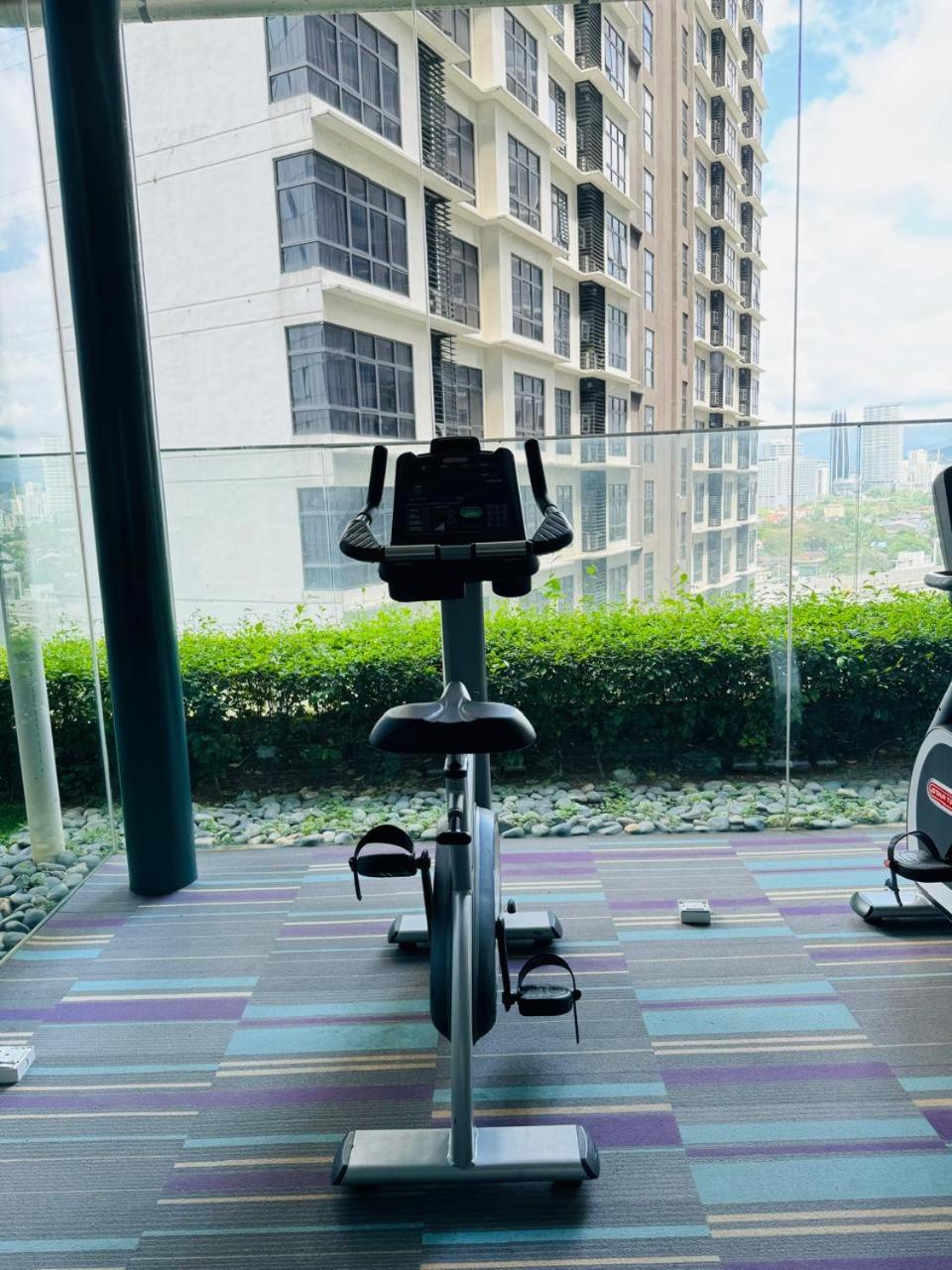 Summer Suites Studio With Balcony Nearby KL City Centre