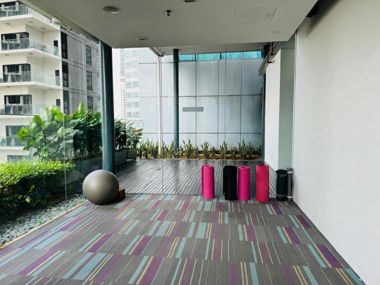 Summer Suites Studio With Balcony Nearby KL City Centre