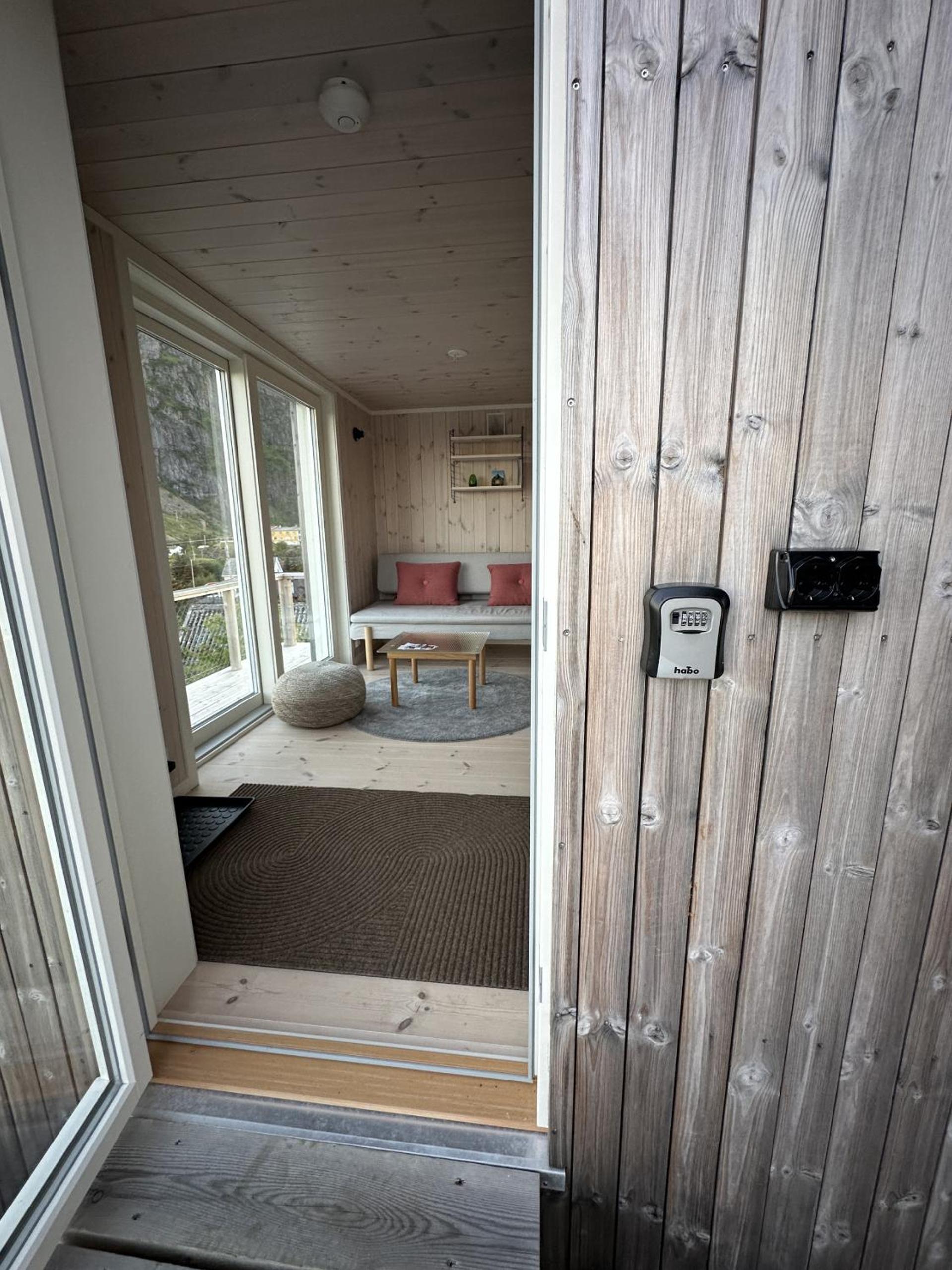 Oceanview Mini-House - Stunning Views