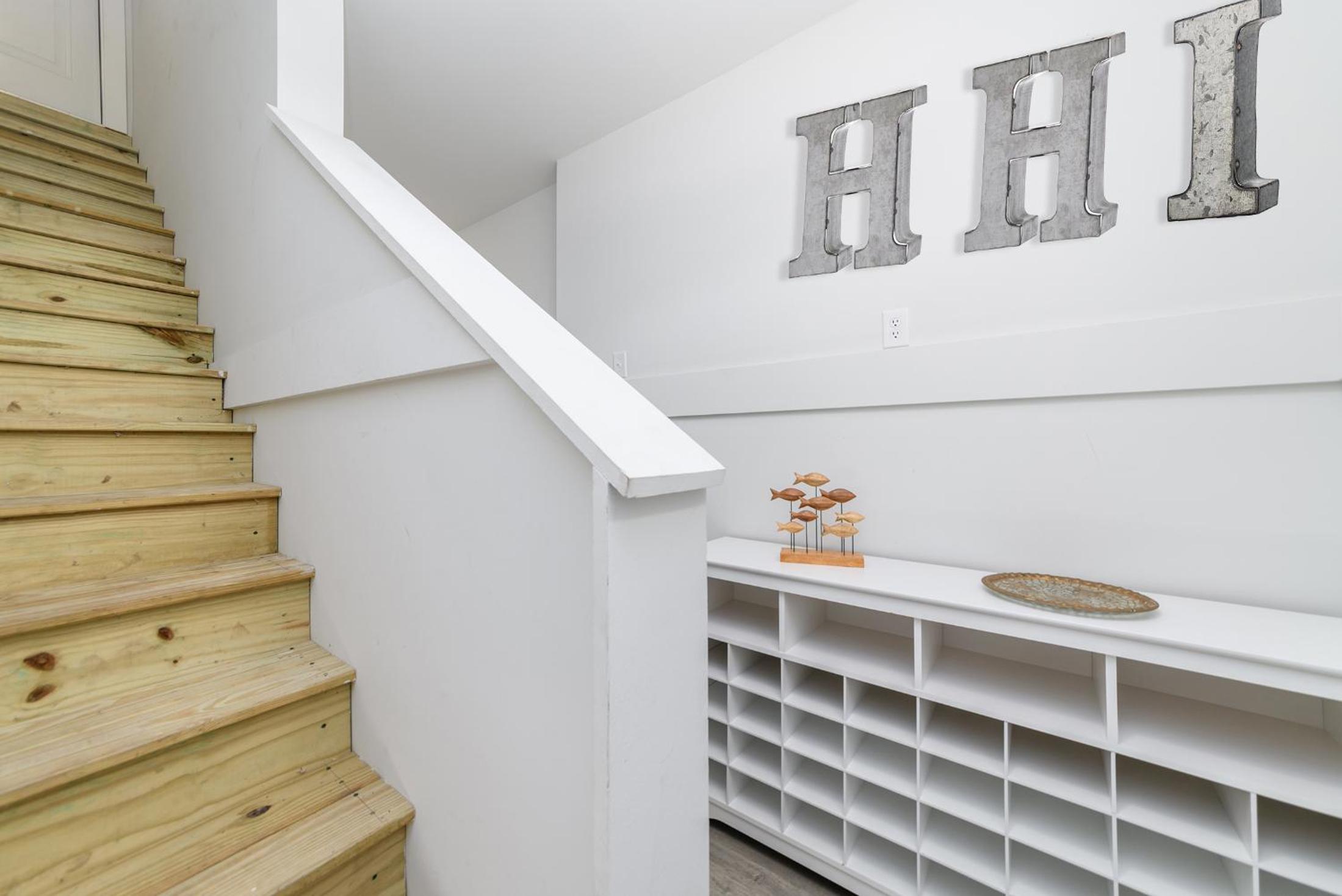 15% Off 7 Night Stay Aug- October Pool Elevator Beach view 3