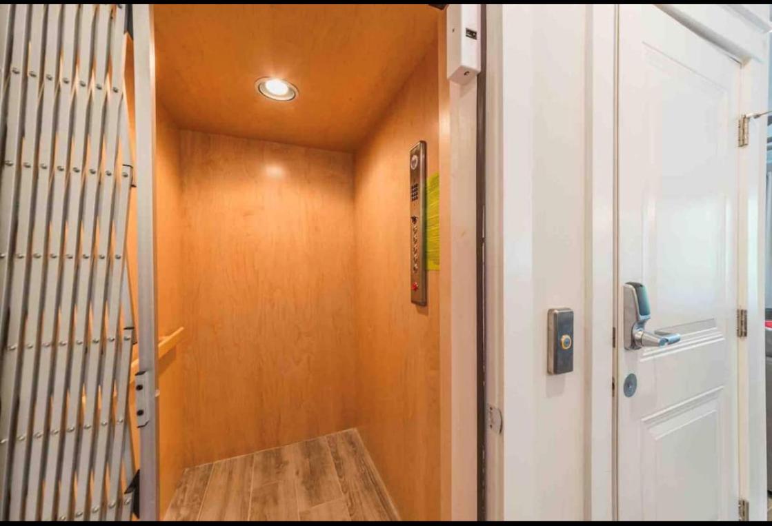 15% Off 7 Night Stay Aug- October Pool Elevator Beach view 4